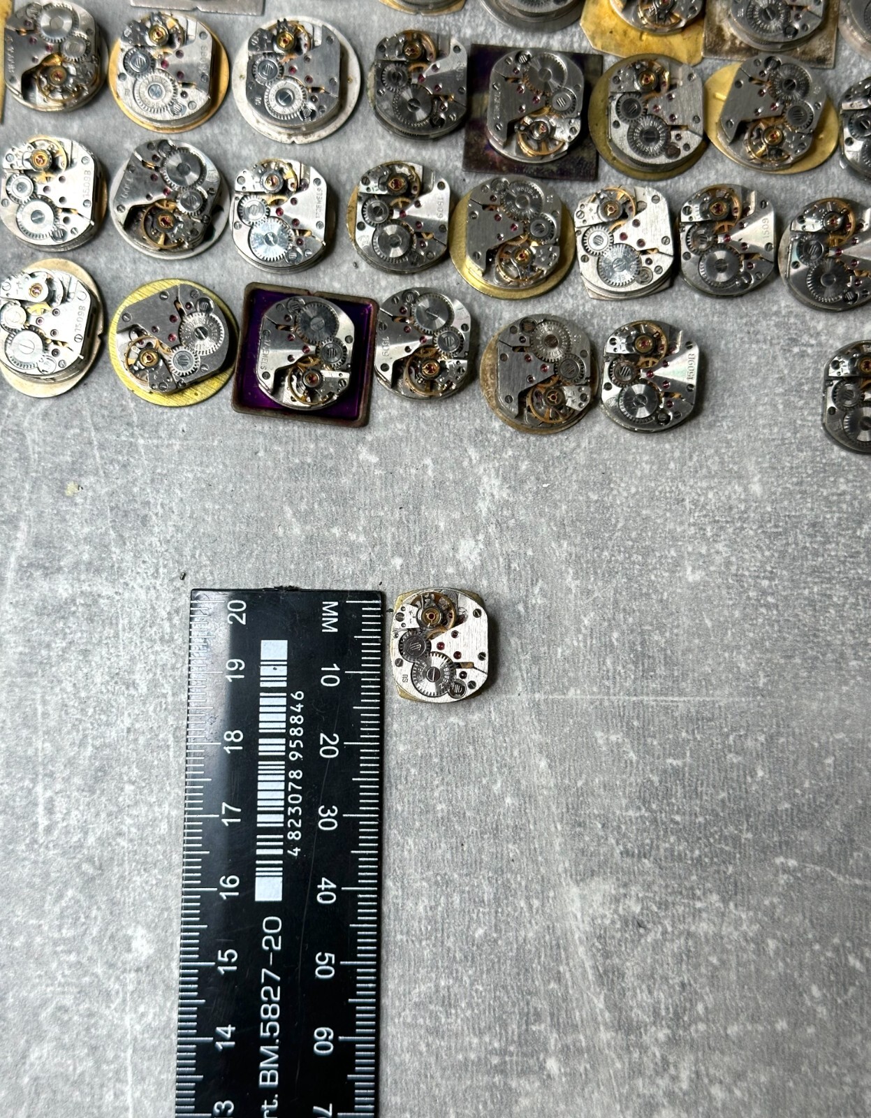 Lot 100vintage ladies watch movements 16×13 mm Zarja Steampunk Art or repair DIY