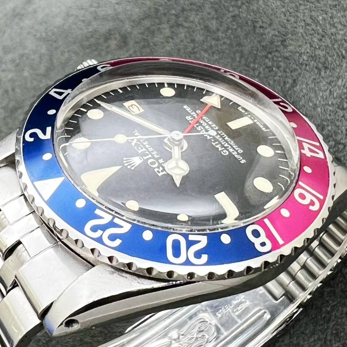Rolex GMT-Master Bezel Insert Ref. 1675 Fuchsia Aftermarket Used