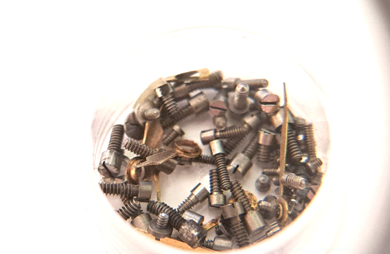 Longines 9L 25.17 lot of screws for case repair, for watch repair part