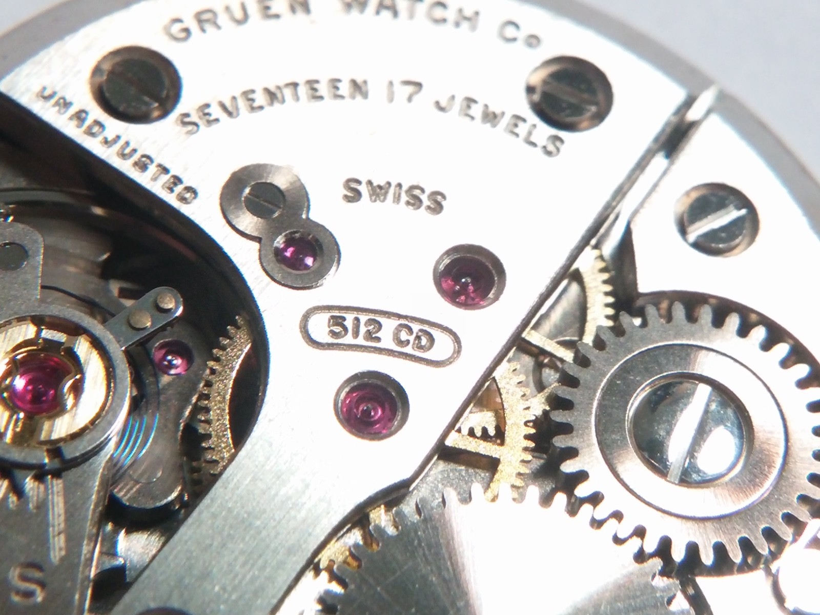 Gruen 512CD Day/Date Movement, 17 jewels, wind watch, RUNS