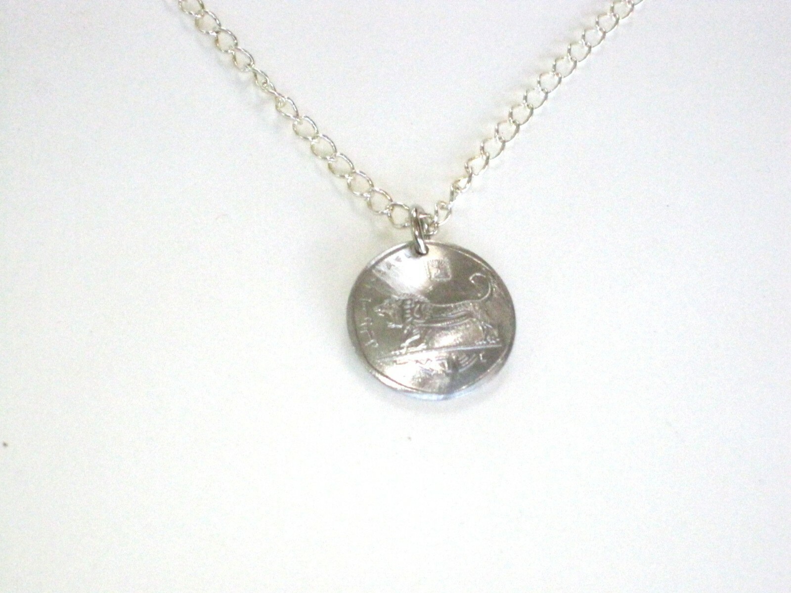 Israeli fierce lion coin necklace-nicely domed with a free 18″ chain