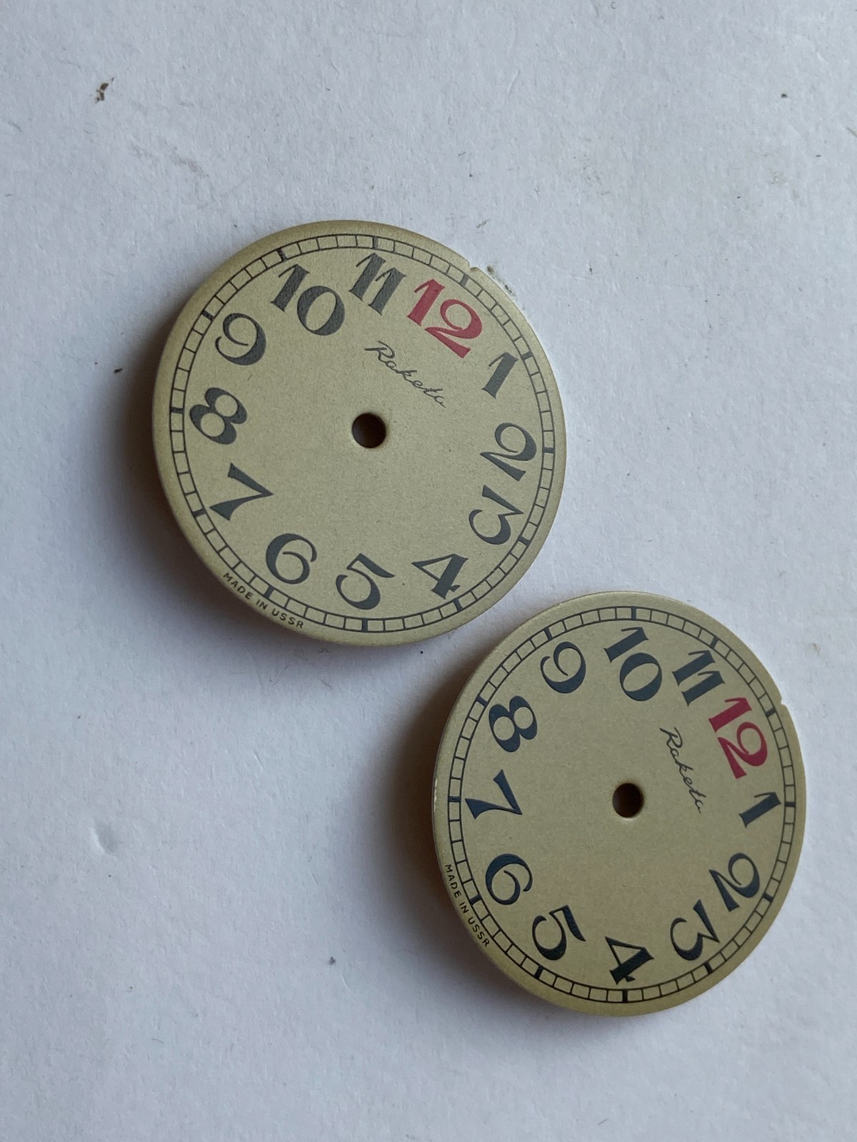 NOS LOT WATCH RAKETA RED 12 DIAL 2609HA 19 JEWELS RARE NEW OLD STOCK PARTS USSR
