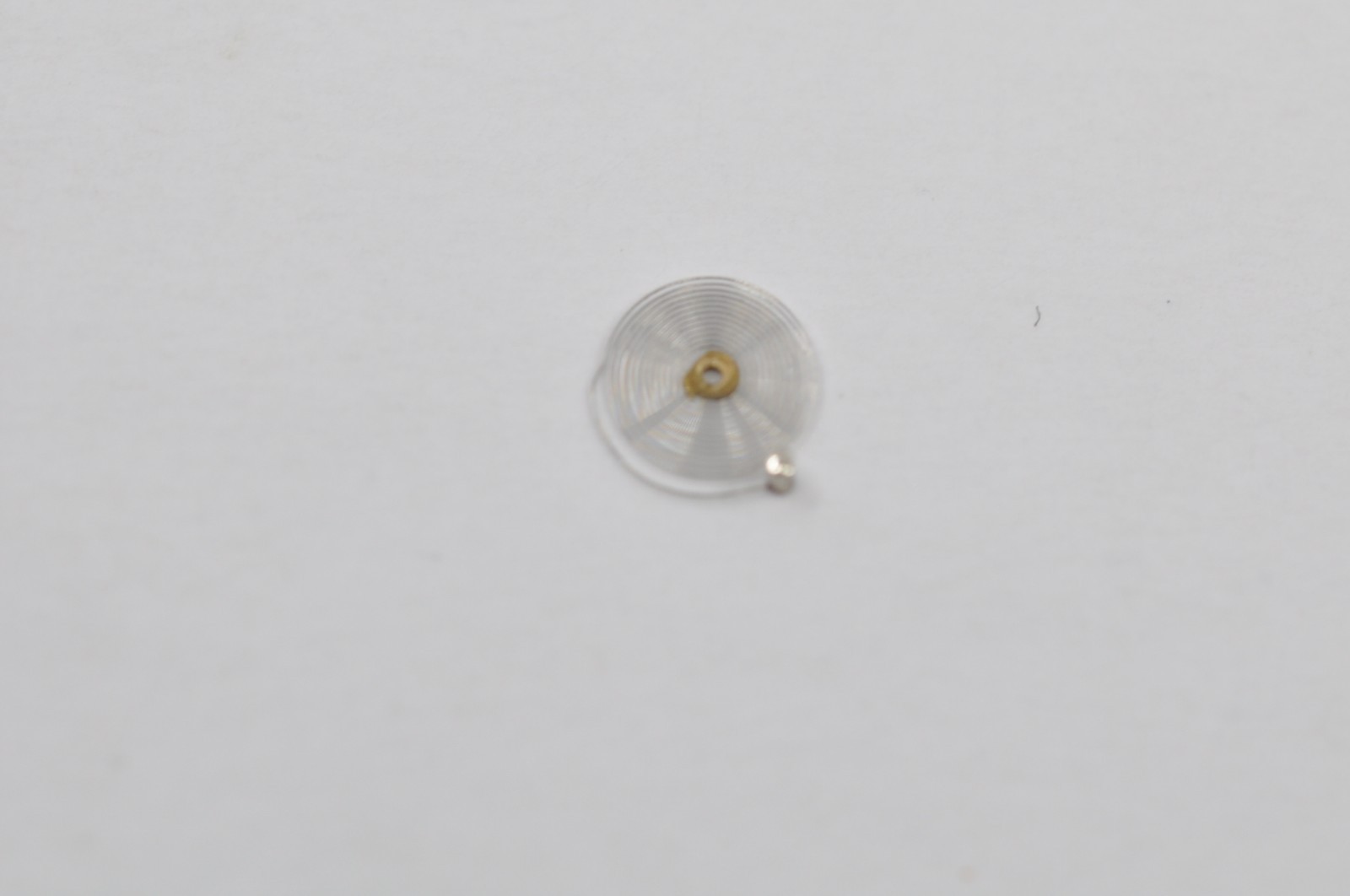 omega 1010-1327 balance hairspring movement used unknown conditions