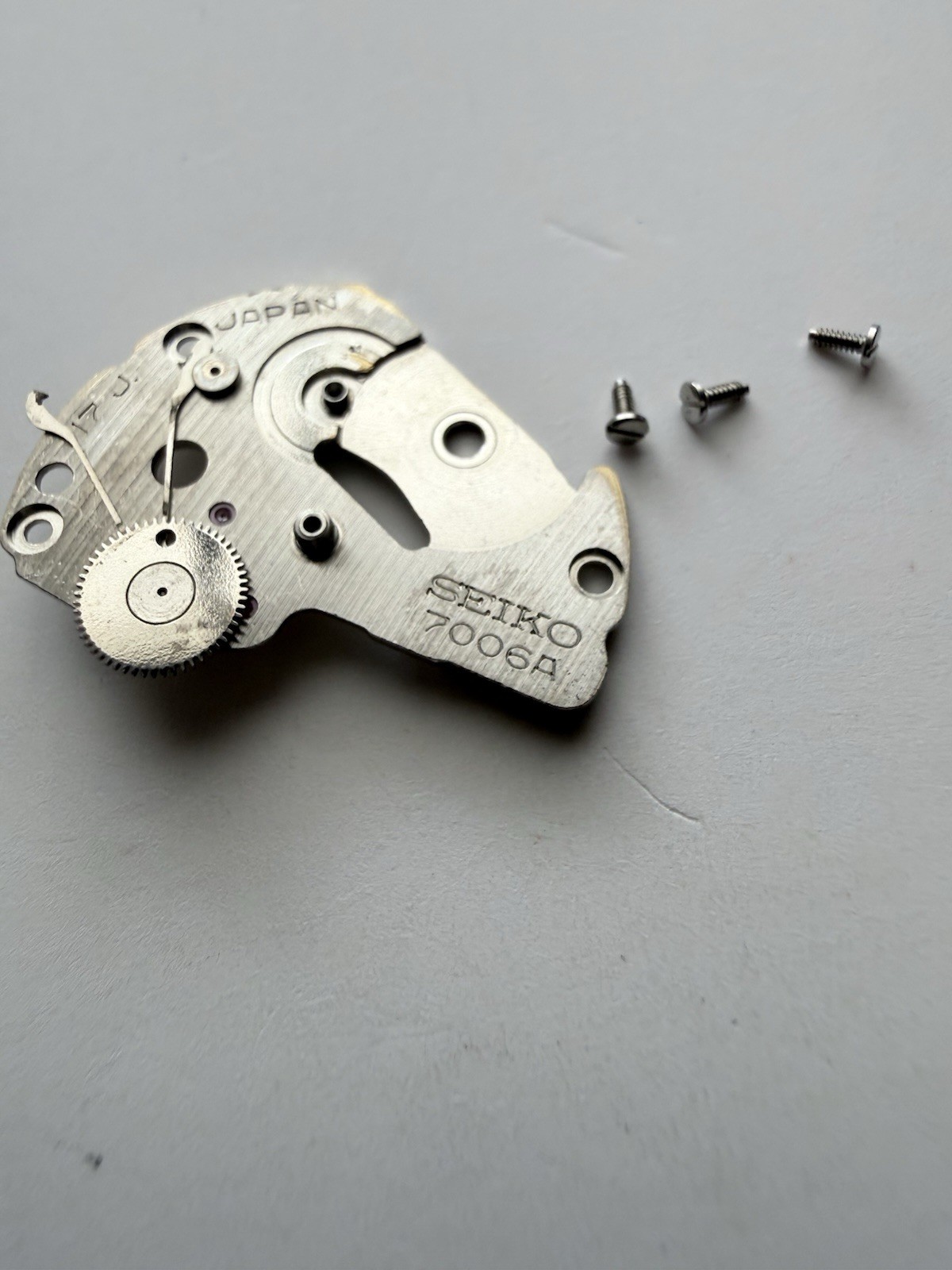 Seiko 7006 bridge , screws, Pawl Lever, Snap , 1st Reduction Wheel