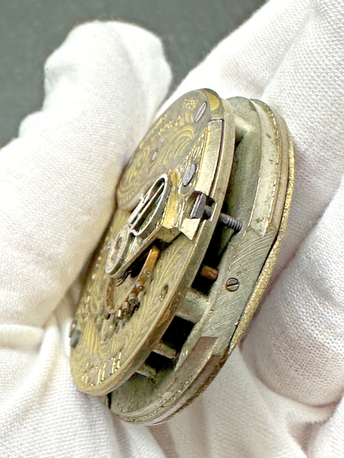 ANTIQUE H W CO SPECIAL HIGHLY JEWELED SWISS WATCH BODY FOR PARTS N209