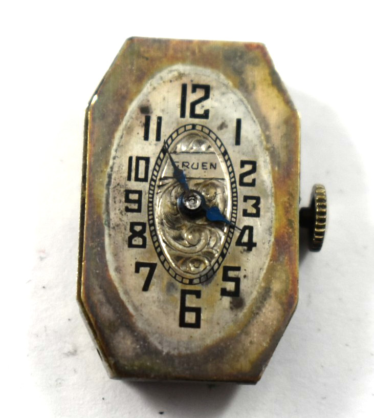 Vintage Gruen Guild Manual Wind 15J 153 Wrist Watch Movement lot.wn