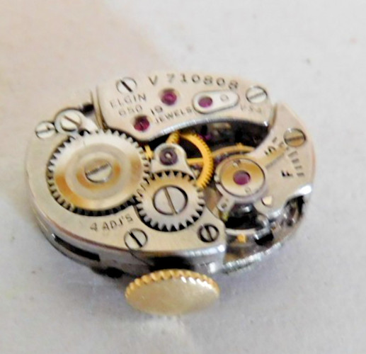 ELGIN 650 MOVEMENT NOT RUNNING 19 JEWELS FOR PARTS or REPAIR. USED