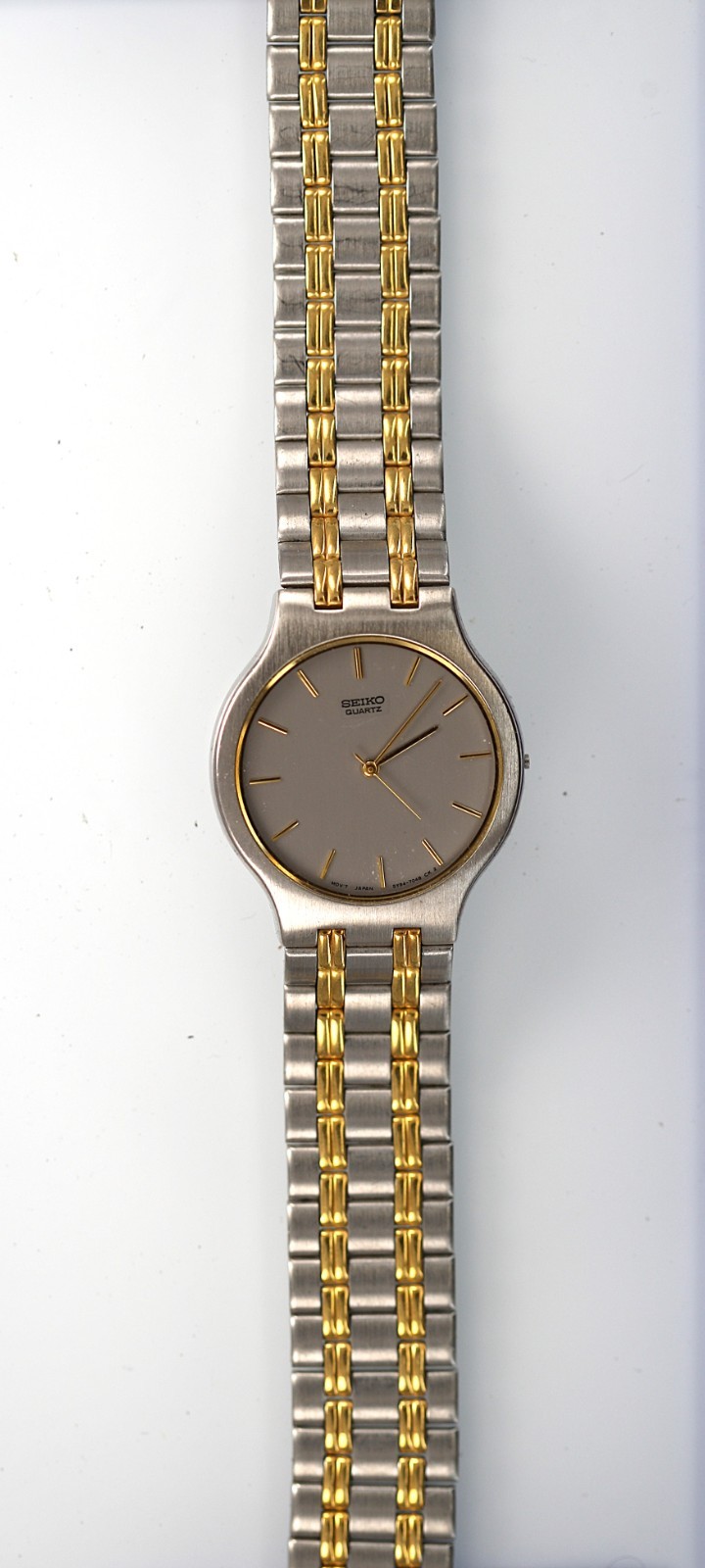 Seiko Watch Men Gold Silver Stainless Steel WR Gray Battery Quartz NON-WORKING