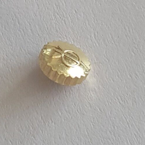 Milus Undercut Gold Plated Crown