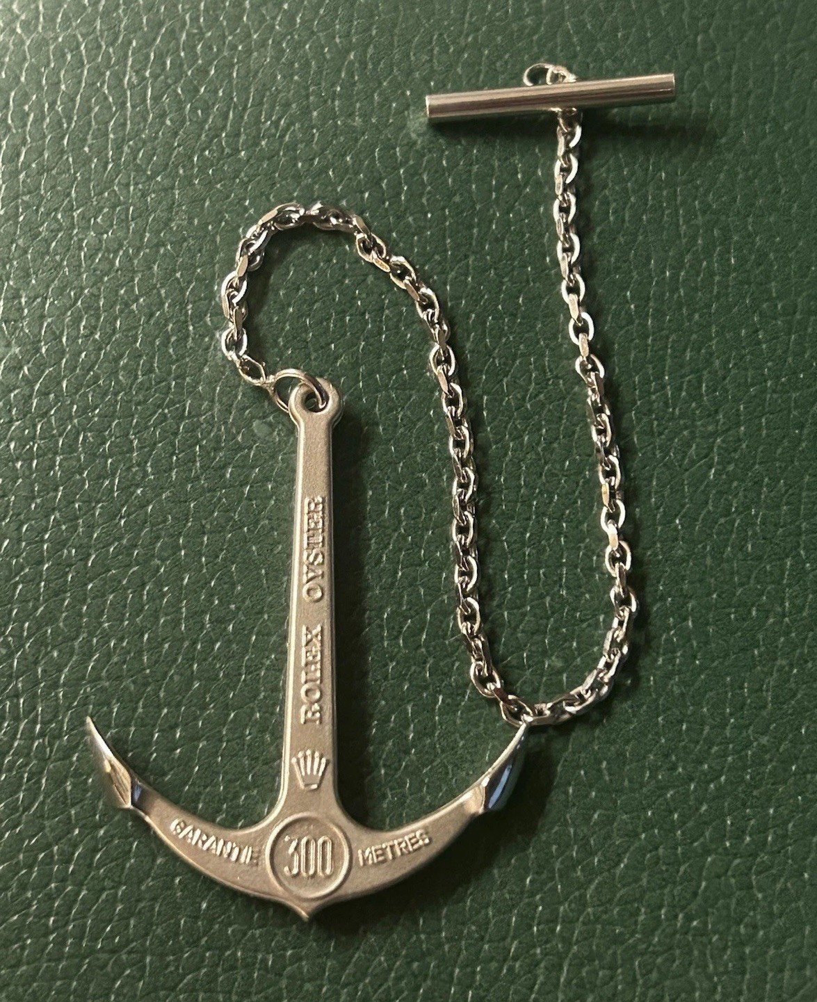 VINTAGE OYSTER SUBMARINER ANCHOR WITH T – BAR CHAIN / 300 Metres