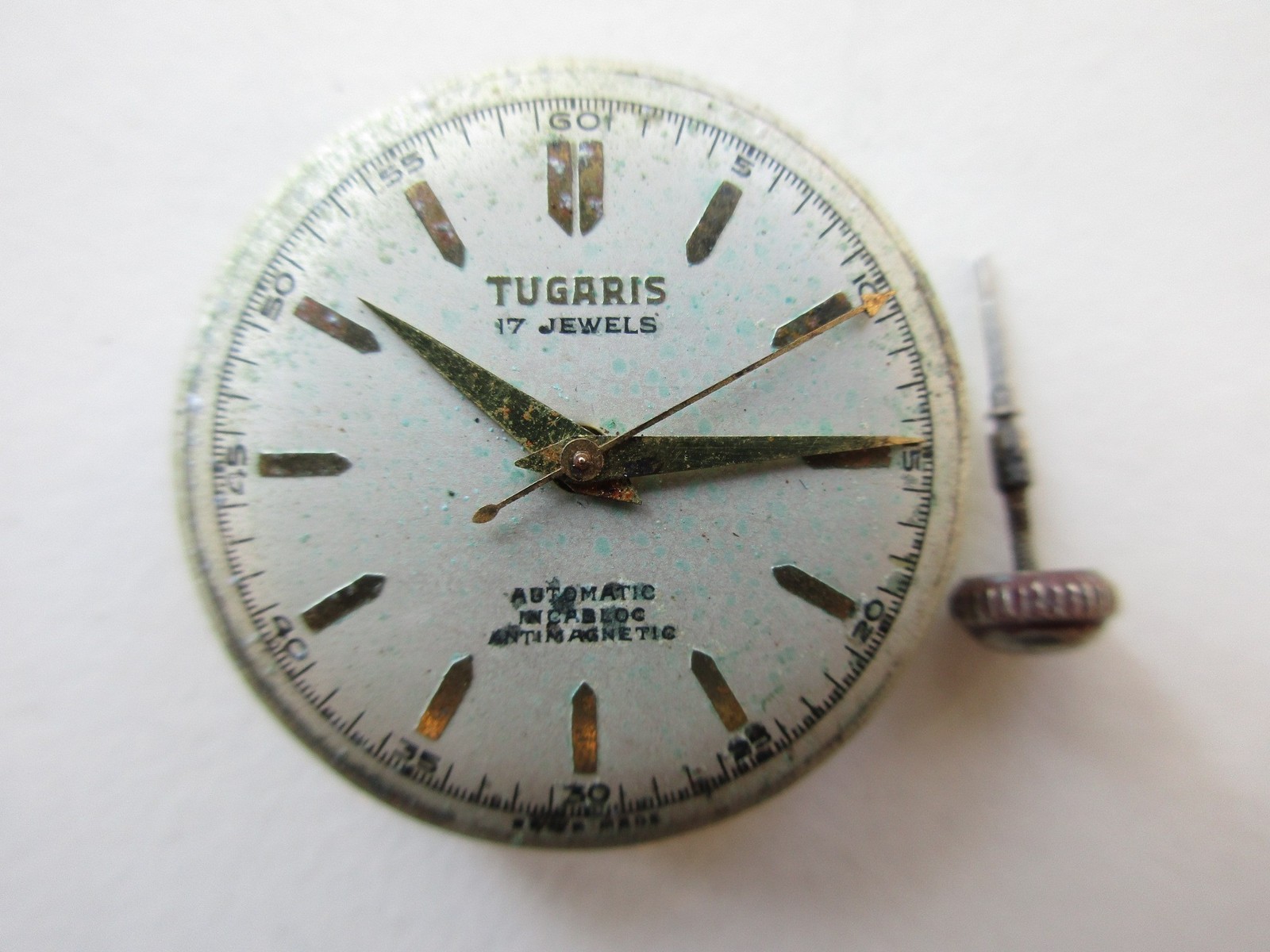 Felsa cal. 690 Swiss automatic watch movement – balance moves – for parts