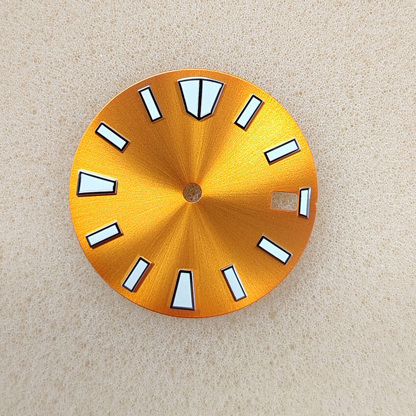 28.5MM Green Luminous Large Studded Sunburst Watch Dial for NH35/NH36 Movement
