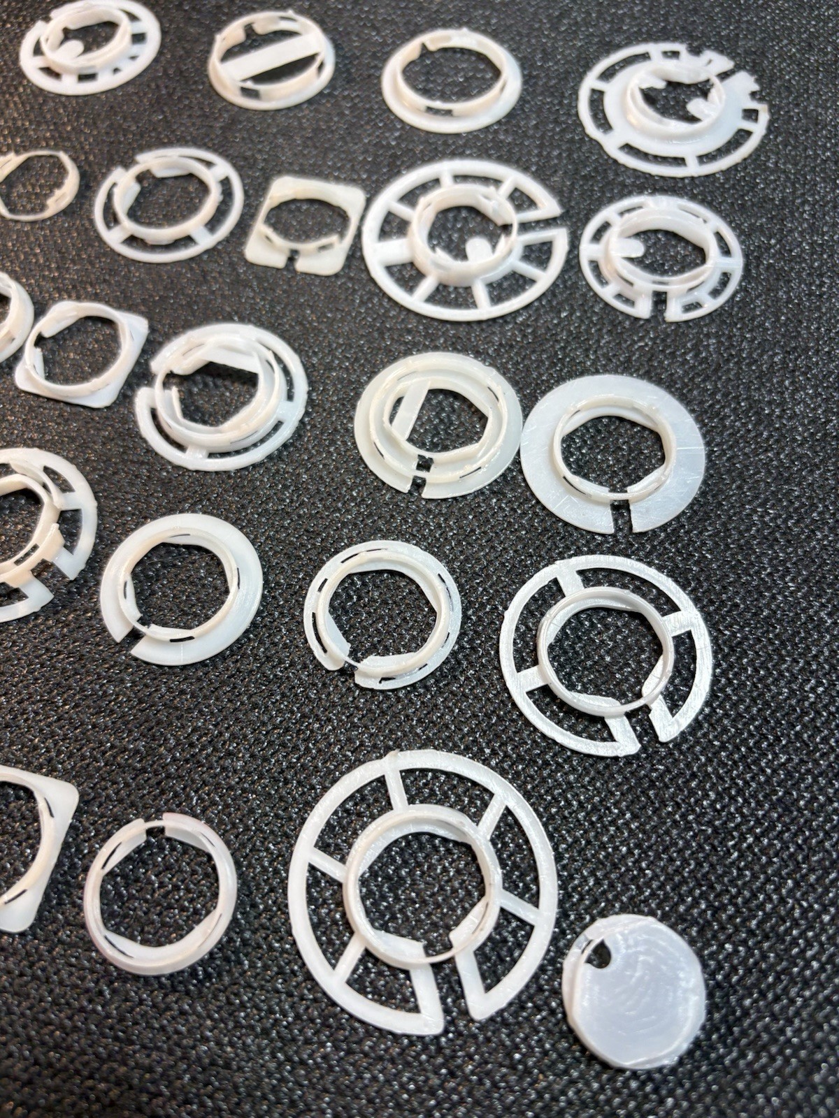 Plastic Watch Movement Holders Watchmakers Parts Lot (32) Variety,DIY,Crafts