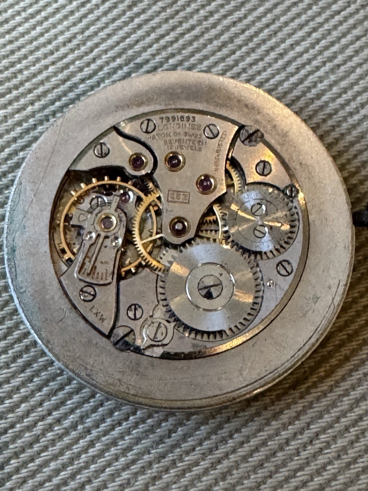 LONGINES 23Z – 17 Jewel Watch Movement and Crystal – Runs