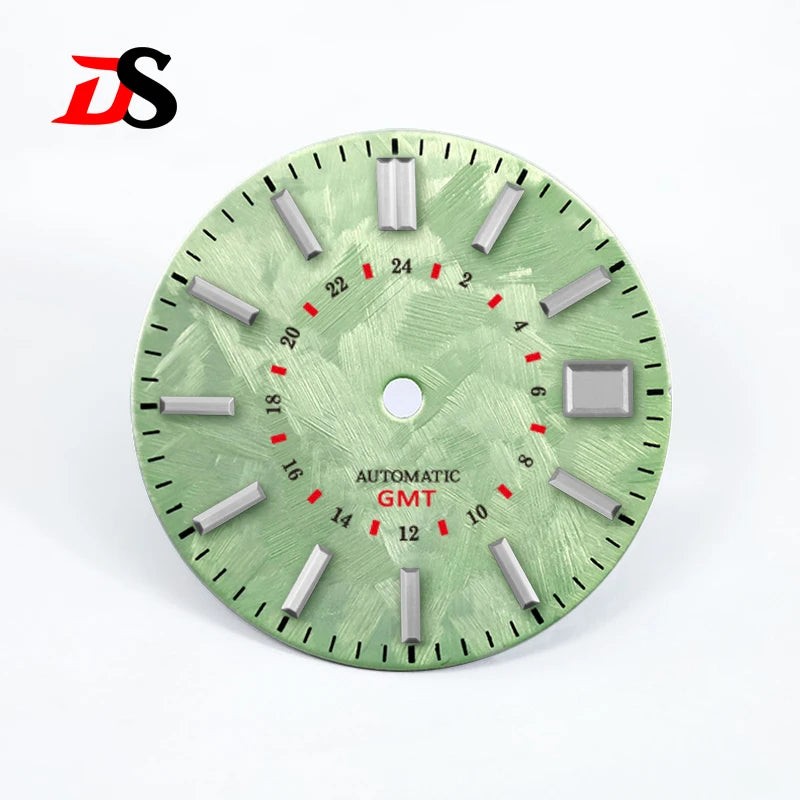 28.5mm Sakura Red GMT Dial No Lume NH34GMT Movement