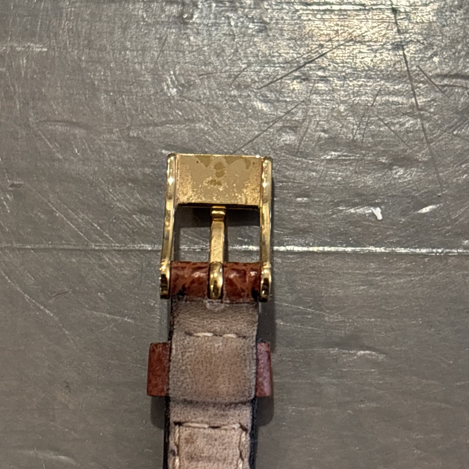 Original Vintage Gucci Strap End Gold Tone Buckle Swiss Made For Watch Band