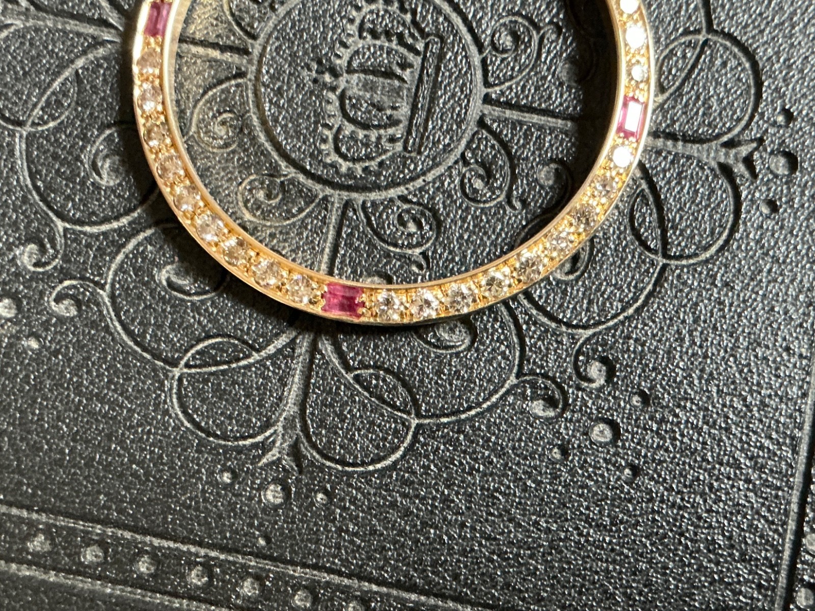 18K Gold Diamond BEZEL With 4 Rubies FOR ROLEX Mens 36MM President Watch #21#