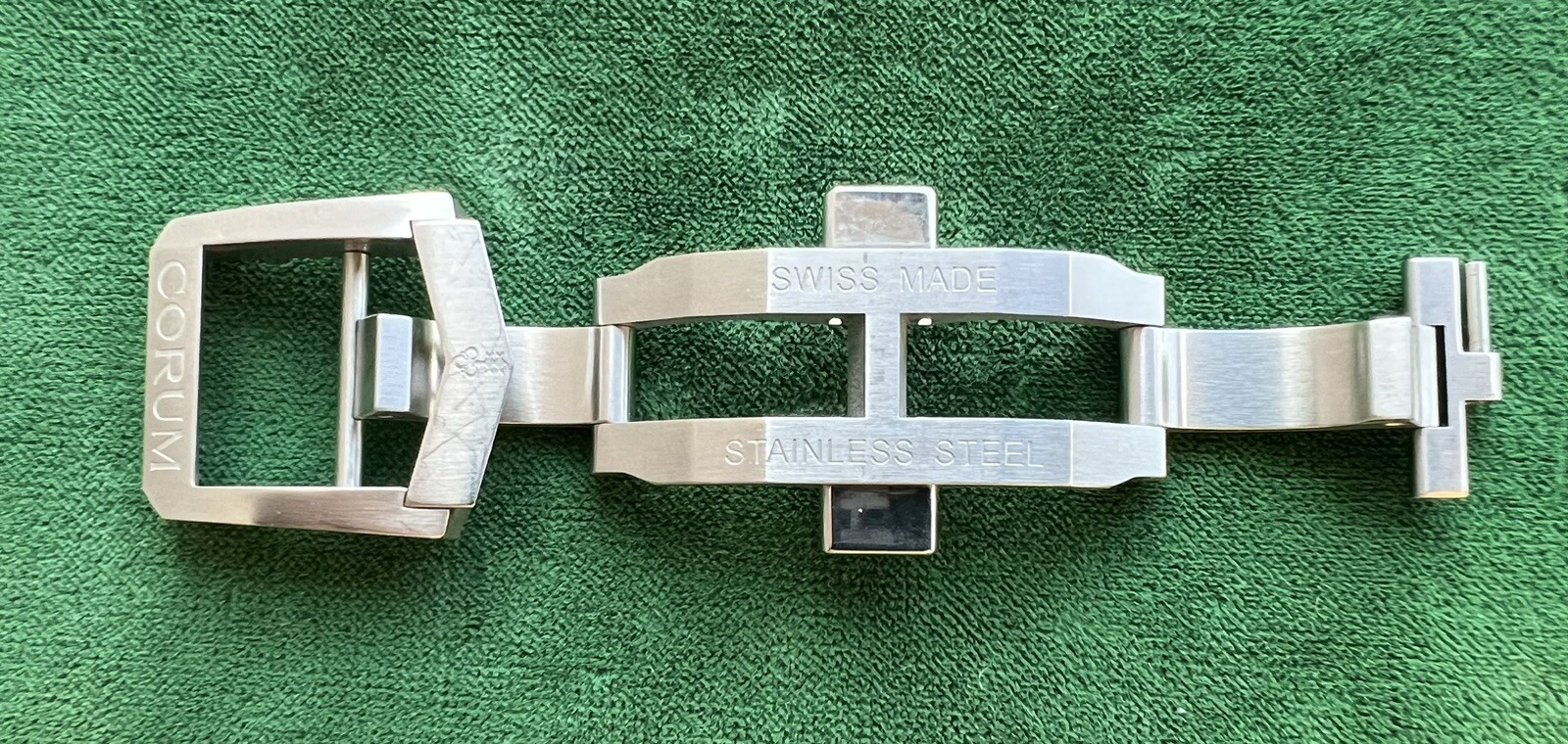 Authentic CORUM SS Deployment Clasp For Admiral Cup Mens Wrist Watch 18mm – #706