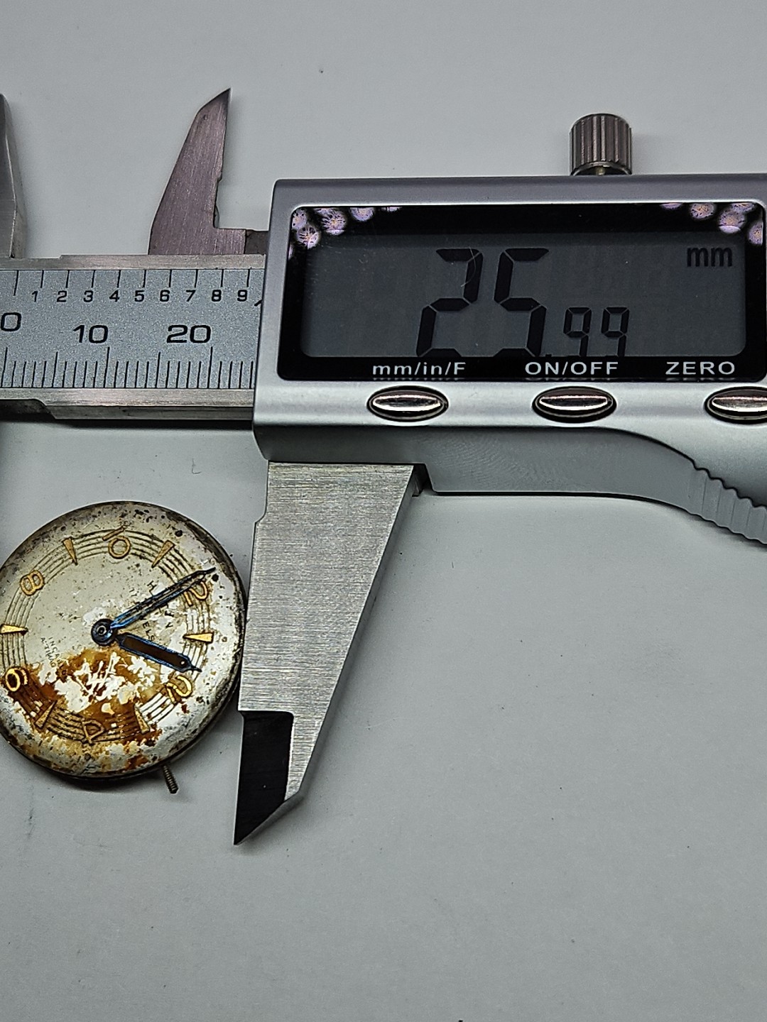 Hilton 17j Watch Movement Parts/Repair (R3)