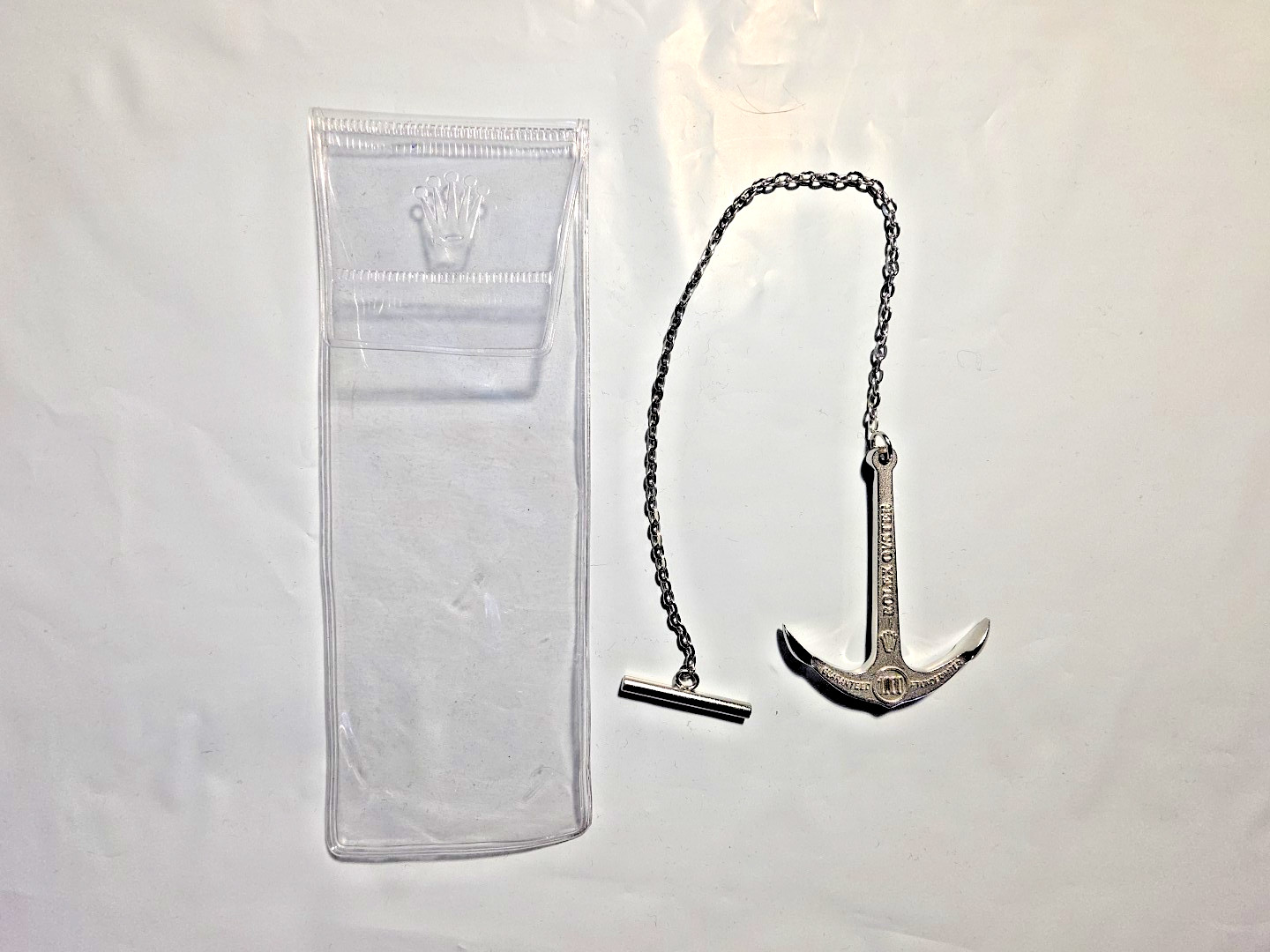 VINTAGE OYSTER SUBMARINER ANCHOR WITH T – BAR CHAIN / 300 Metres