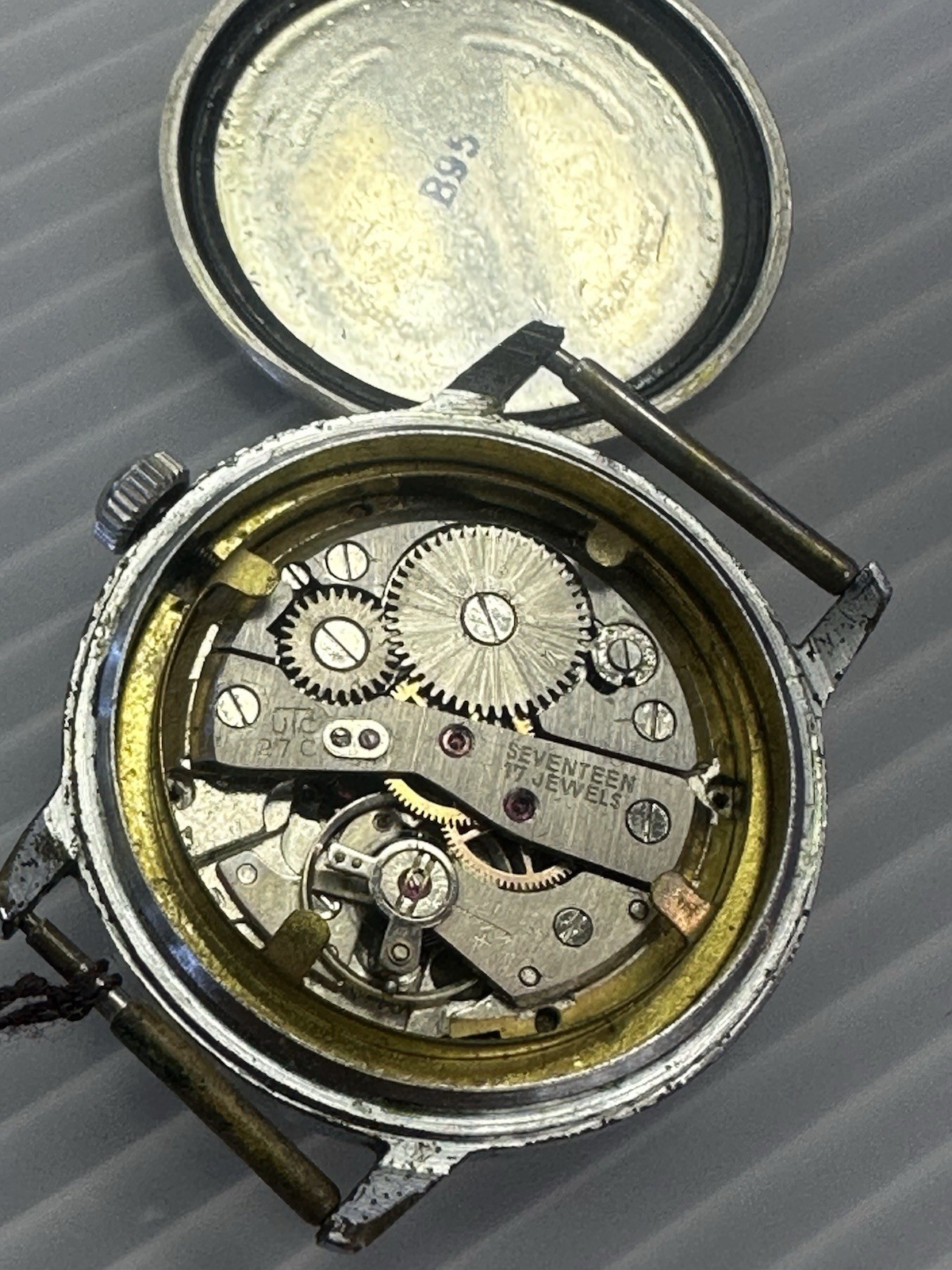 VINTAGE ORVIN 17 J SHOCK RESISTANT MANUAL WIND MEN’S WATCH Parts / Repair AS-IS