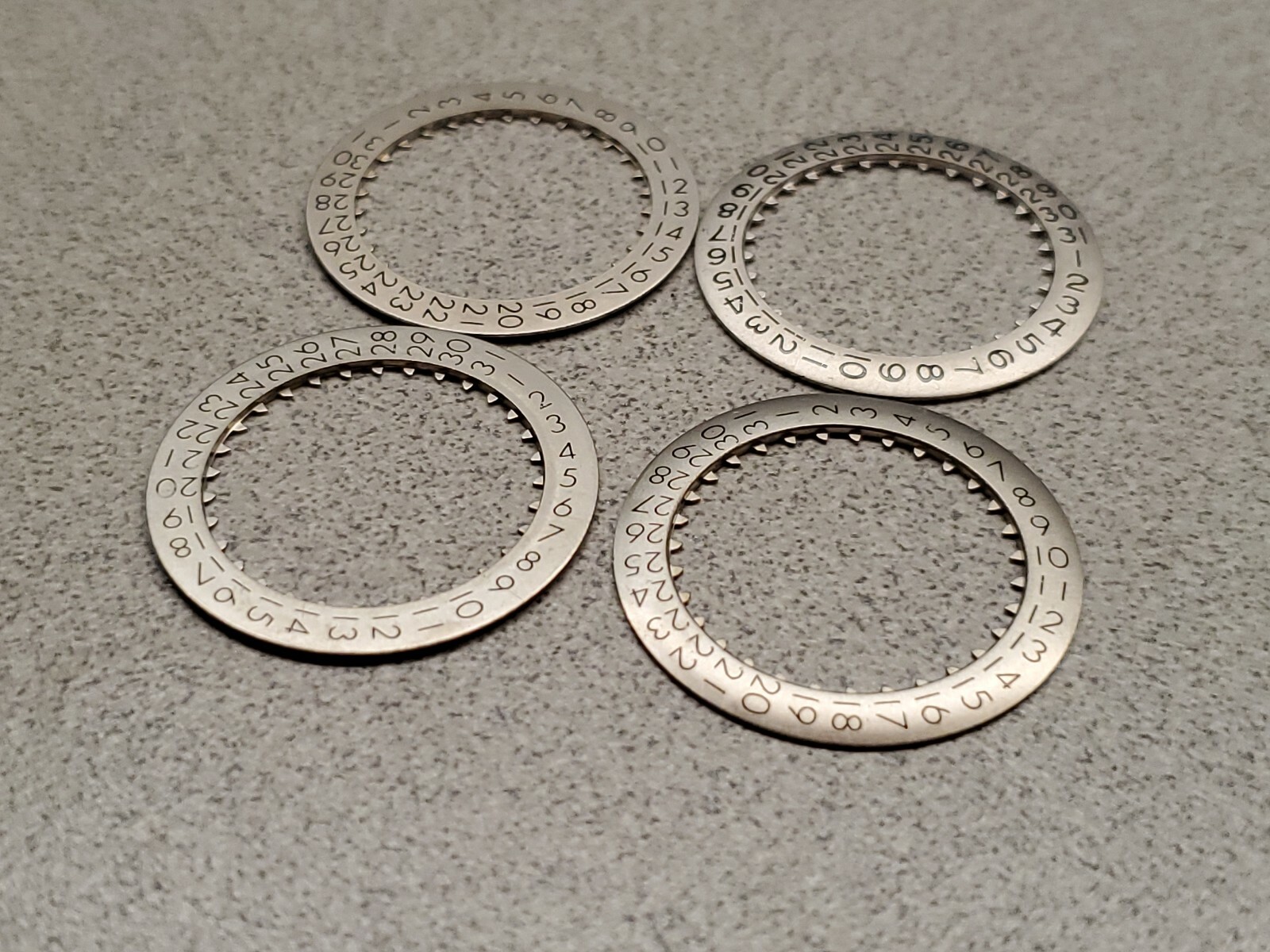 Lot Of 4 Factory NOS Bulova Accutron 2182 & 2193 Date Indicators