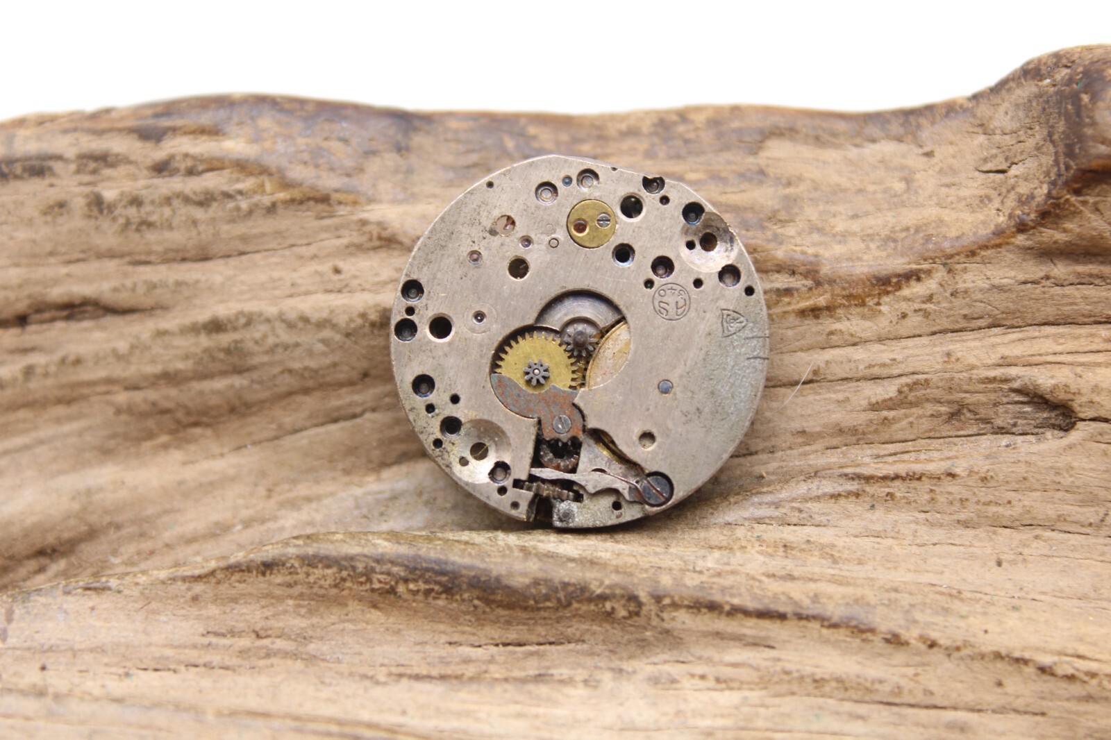 H. SAMUEL SWISS WATCH MOVEMENT 15j 23.7mm FOR REPAIR (KF)