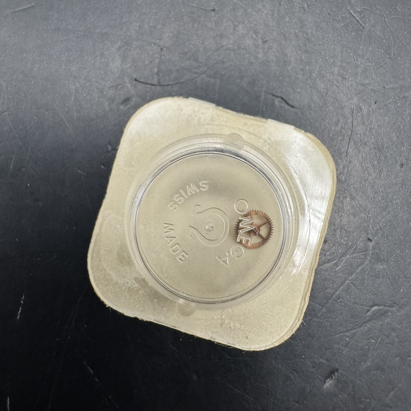 One New Genuine Omega 4th Fourth Wheel 480-1243 Cal. 480 Part #1243 NOS