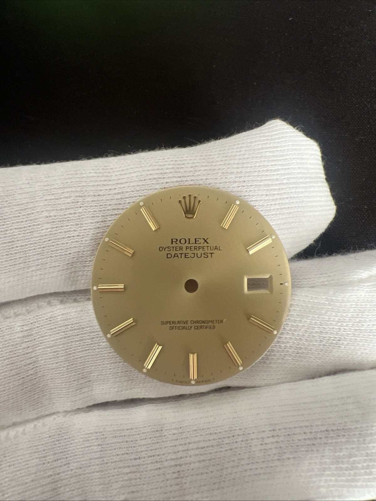 Rolex Oyster Perpetual Datejust 36mm Dial Champagne Gold