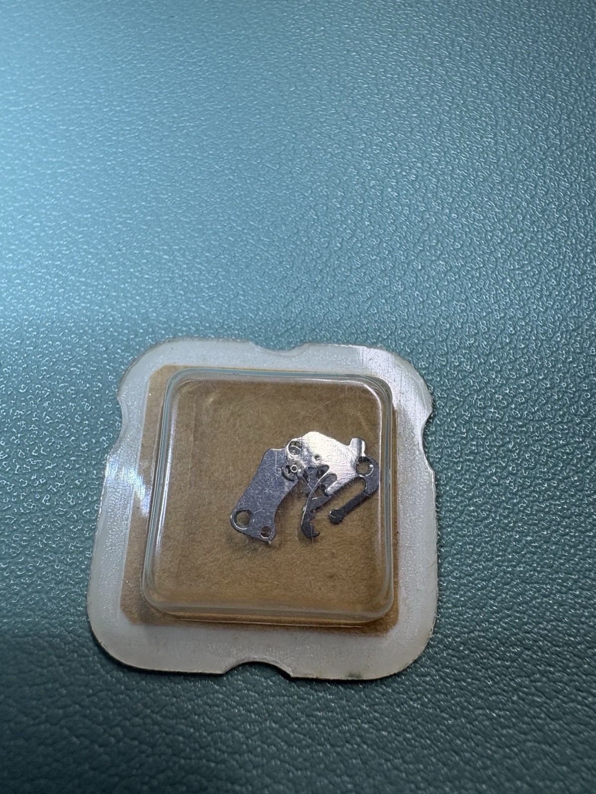 AS Swiss Calibre-2161 11 1/2 L NOS Setting Lever Spring (445/1)