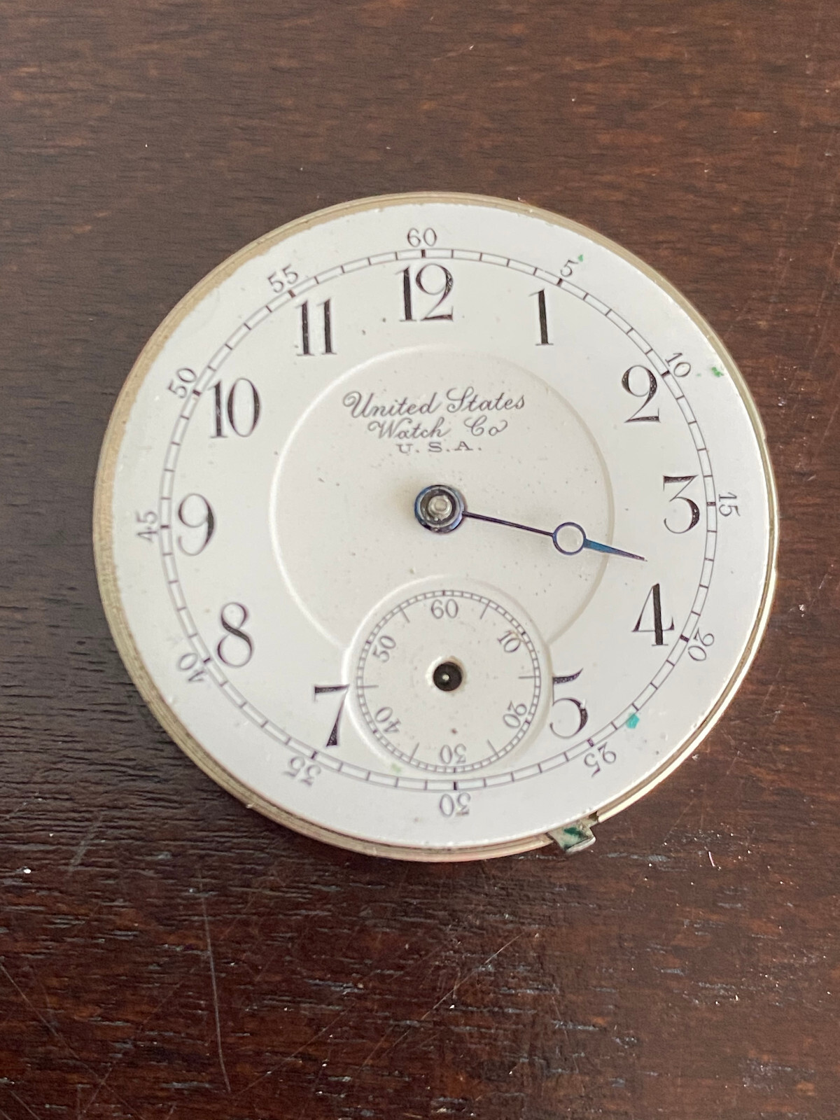 VINTAGE 29.45MM UNITED STATES W. CO. POCKET WATCH MOVEMENT, BROKEN MAIN