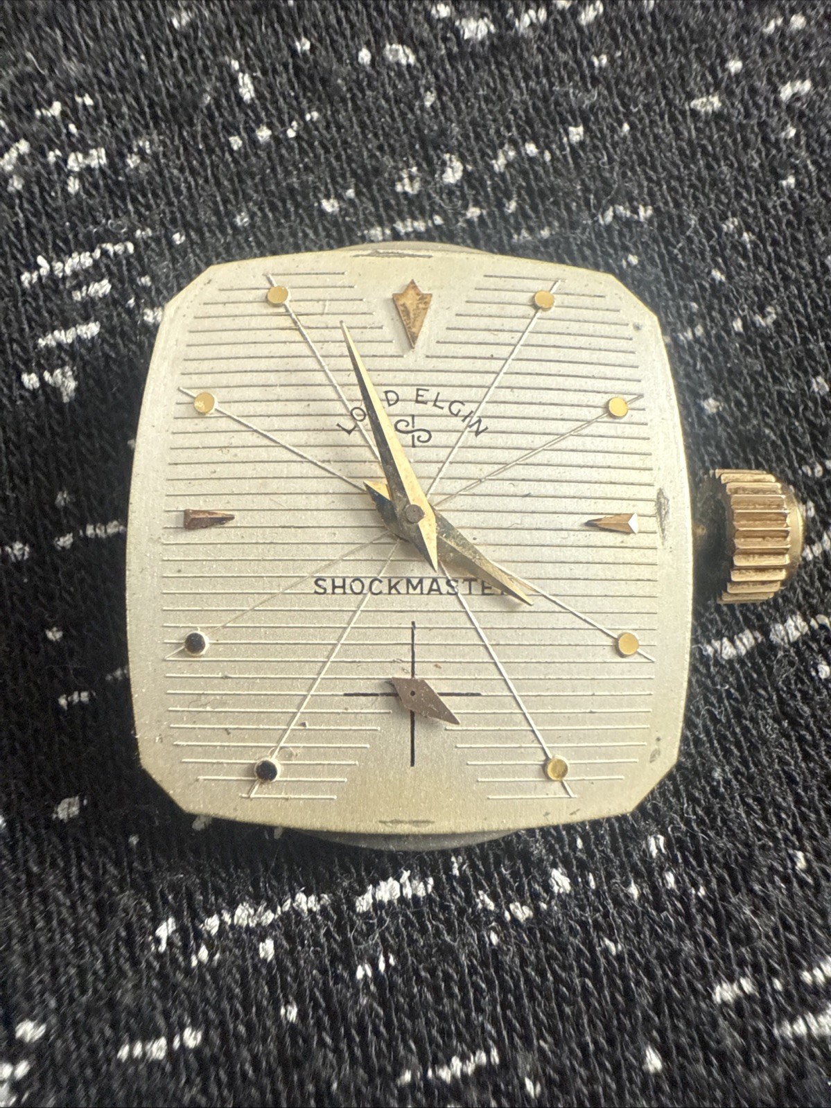 ELGIN WATCH CO SHOCKMASTER 21 JEWELS 713 USA MOVEMENT (MP1047401)
