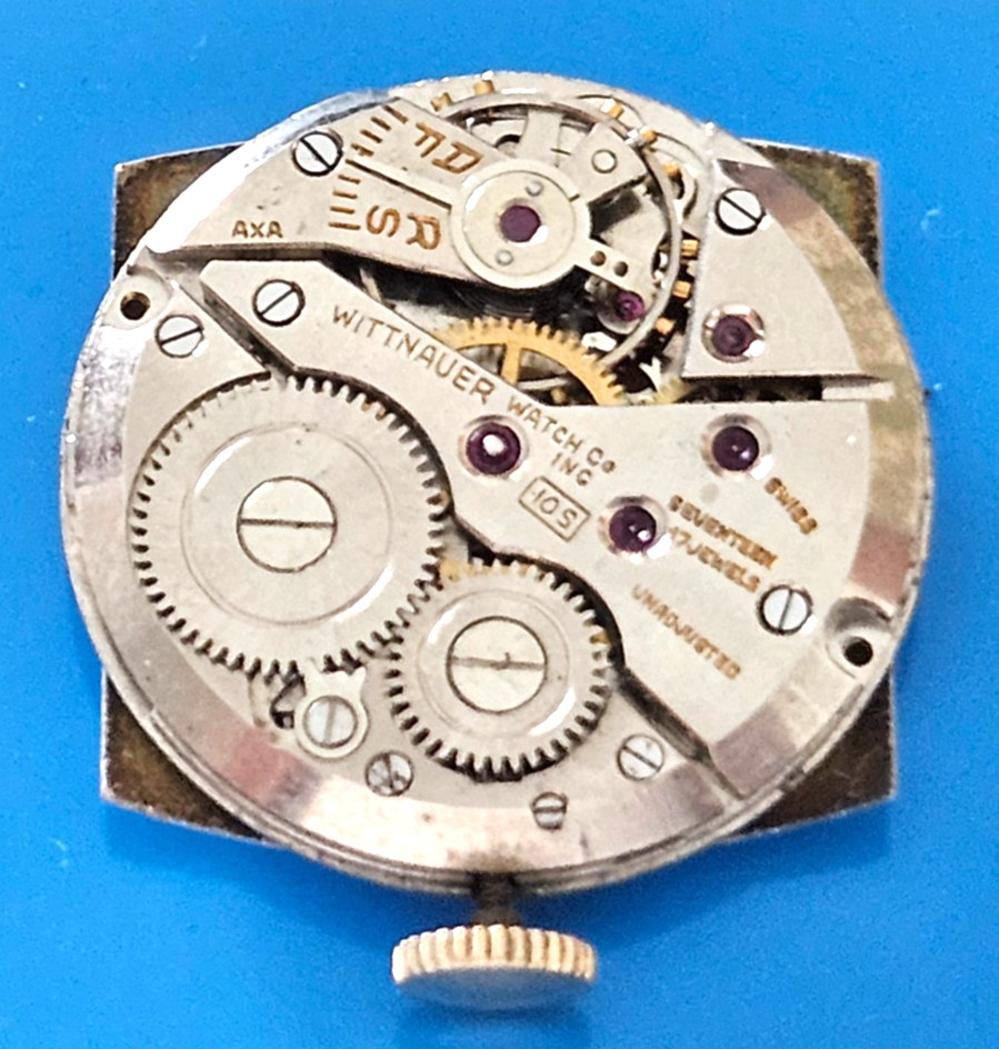 WITTNAUER 10S 17J Watch Movement (REMOVED FROM GOLD CASE) lot36