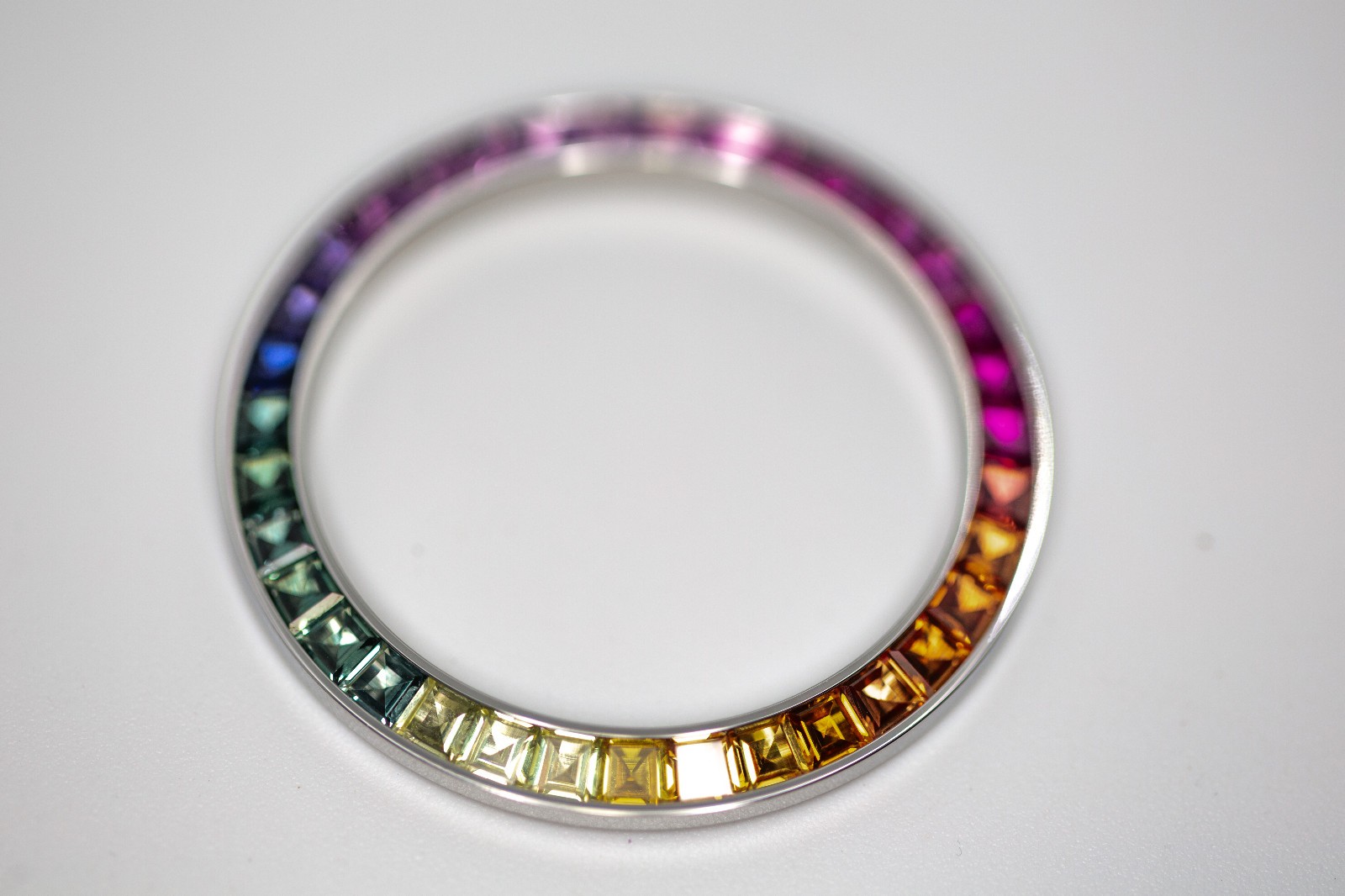 Custom Rainbow Bezel for Rolex Daytona – Fits 116500, 116520, 116509, 116529