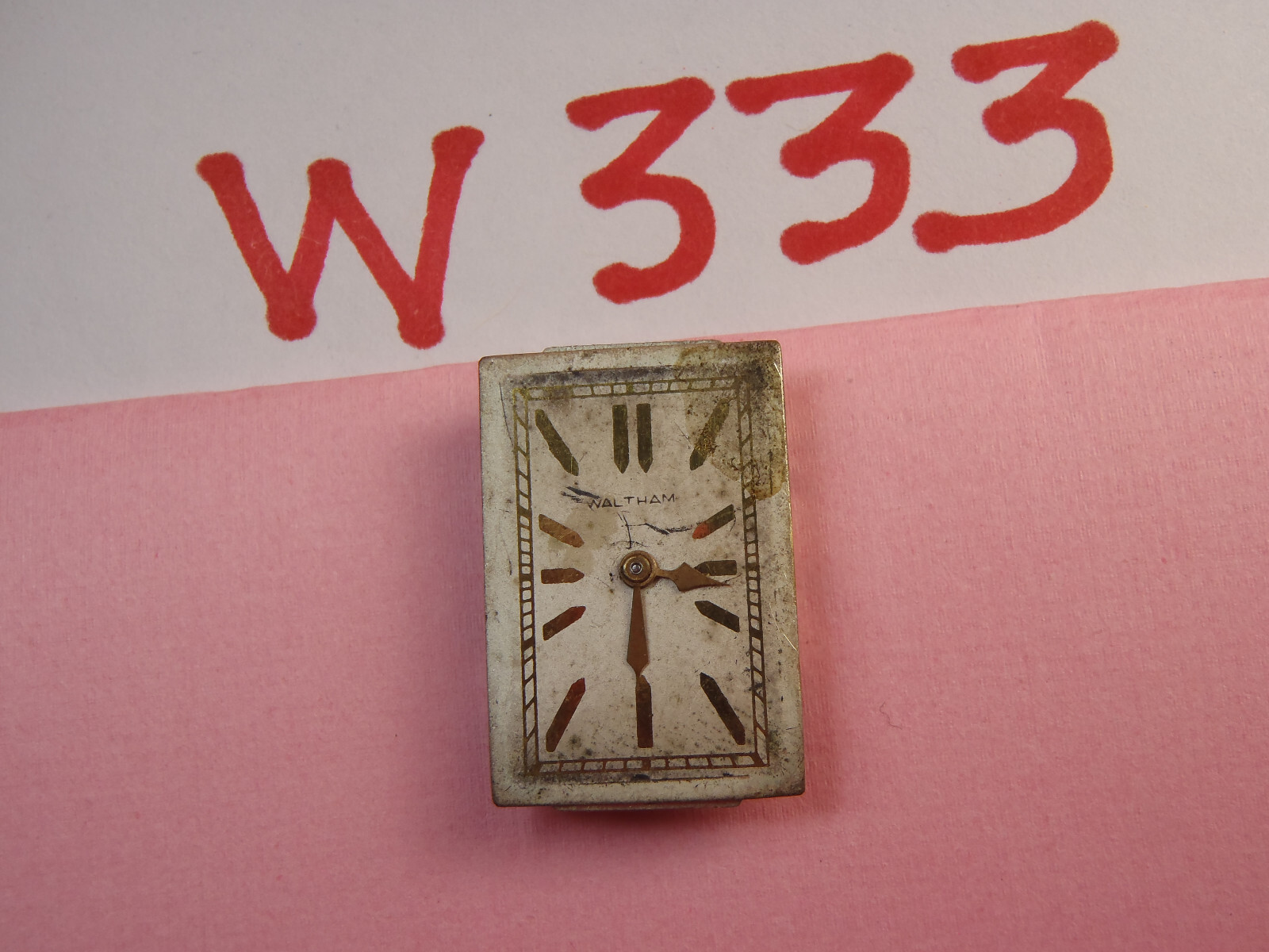 WALTHAM WATCH MOVEMENT WIND-UP 17 Jewel #28580971 BALANCE ROTATES