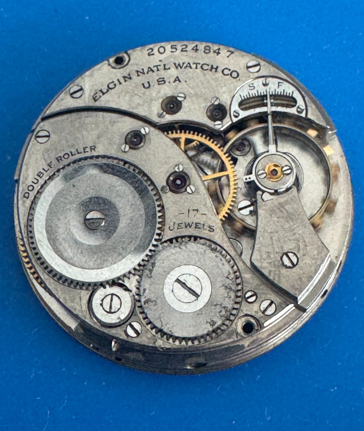 12 SIZE ELGIN GR. 345 POCKET WATCH MOVEMENT KEEPING TIME 17 JEWEL DOUBLE ROLLER
