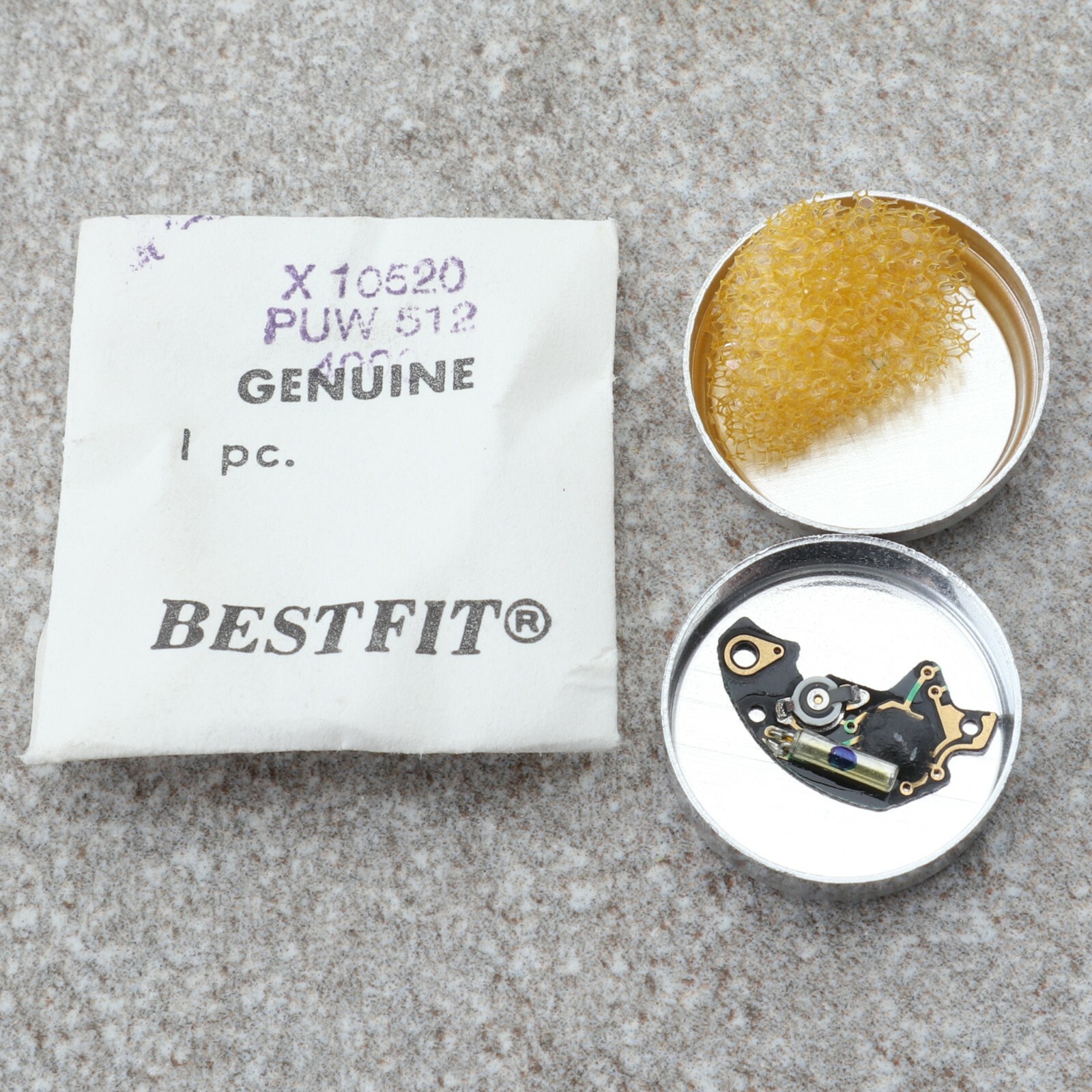 NOS PUW 512 Circuit Quartz Watch Movement Part New Old Stock (G5D4)
