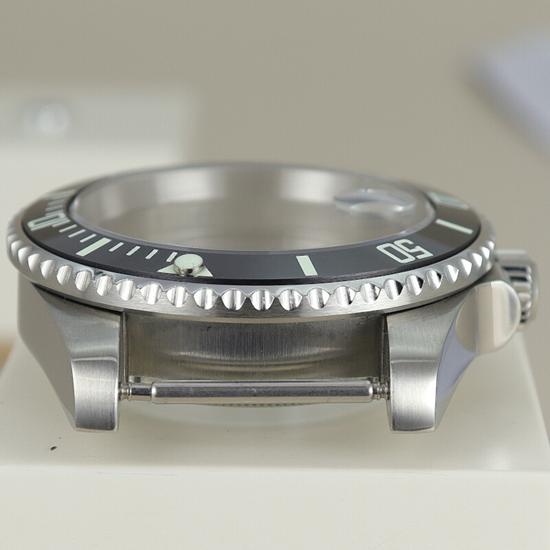 40mm Diver Watch Case Sapphire 3C Luminous Ceramic Bezel Seiko Nh35 2824Movement