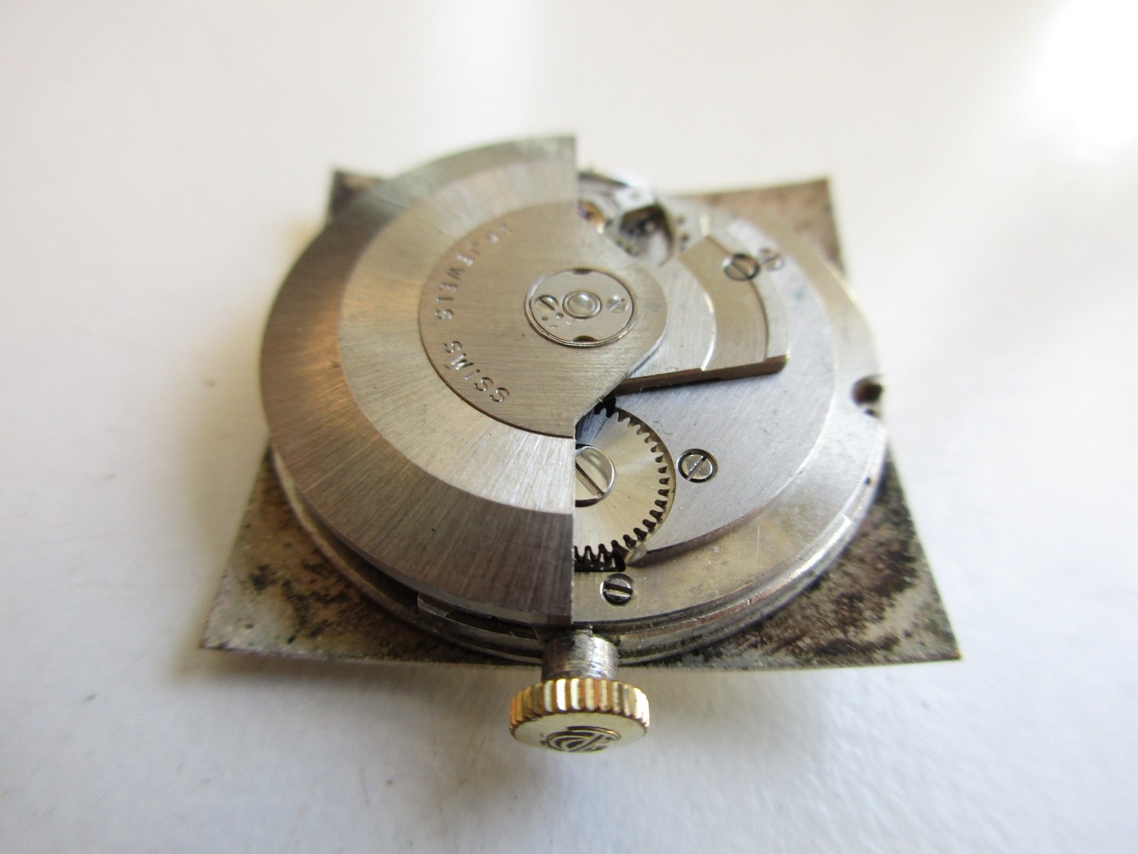 AS A. Schild cal. 1700/01 Swiss automatic watch movement – date at 4-5 – running