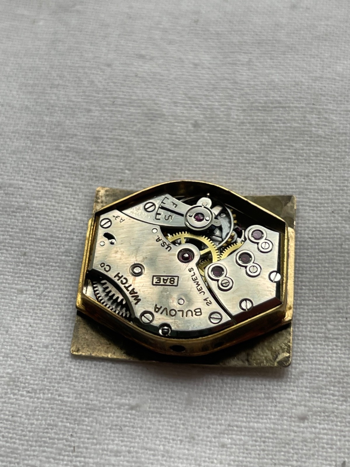 Bulova 8AE – movement for mens watch TRY TO RUN, lot 0707
