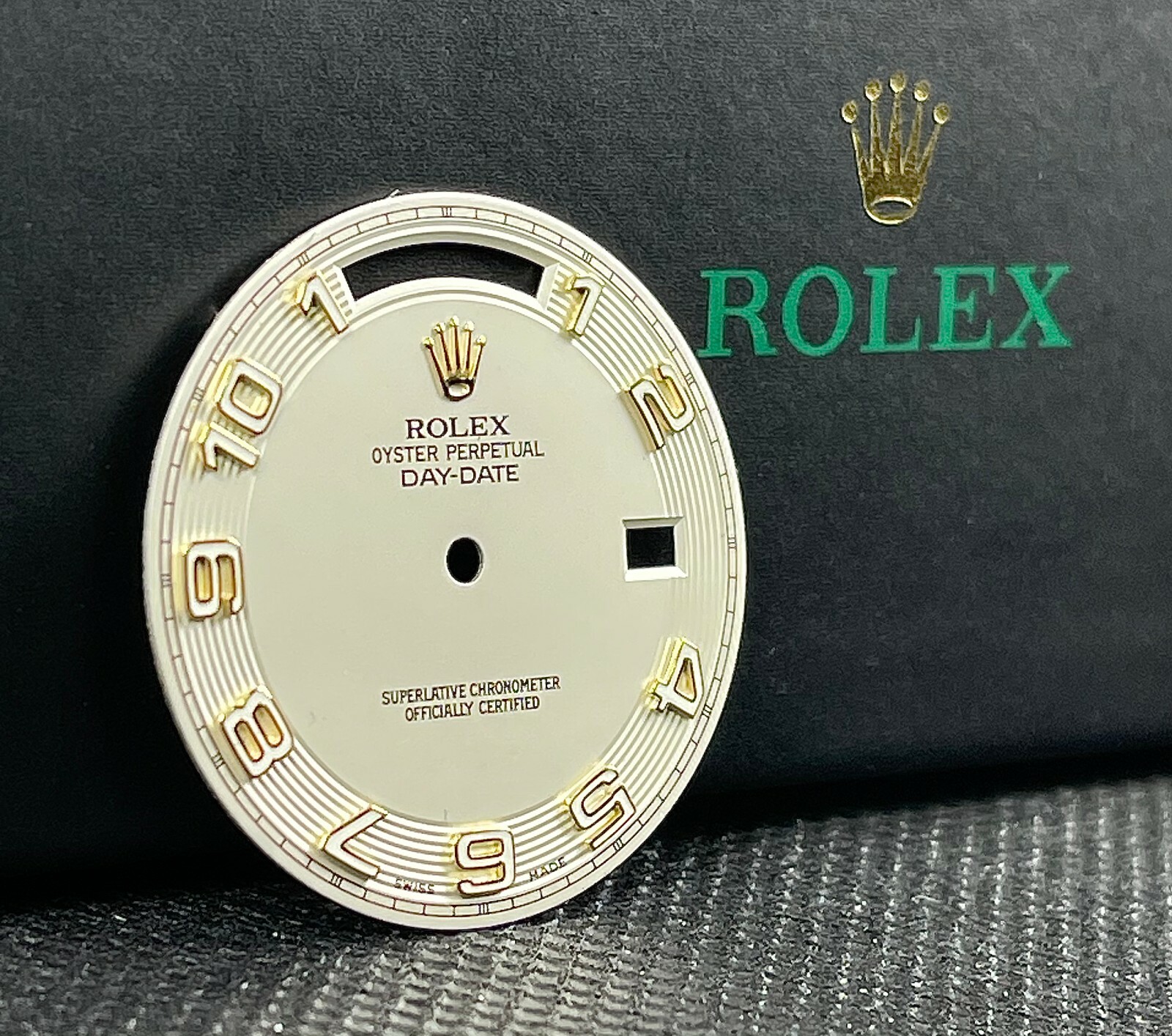 Rolex Day Date II President Mens 41mm Arabic Concentric Dial Gold Ref 218238