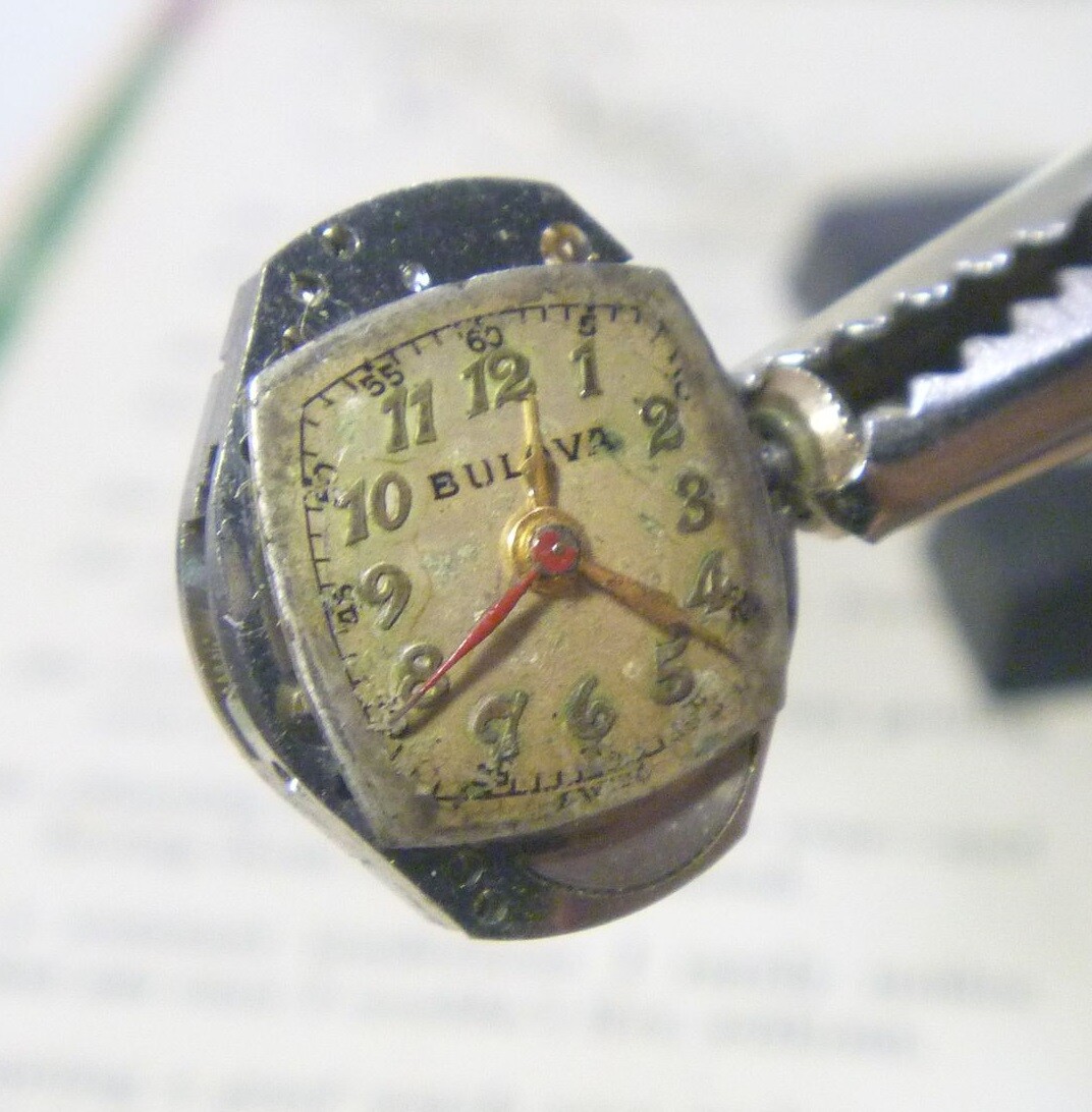 RARE 1952 Bulova Caliber 6BOC 17 Jewels FULL Sweep Hand Doctor Nurse 4 Parts!!