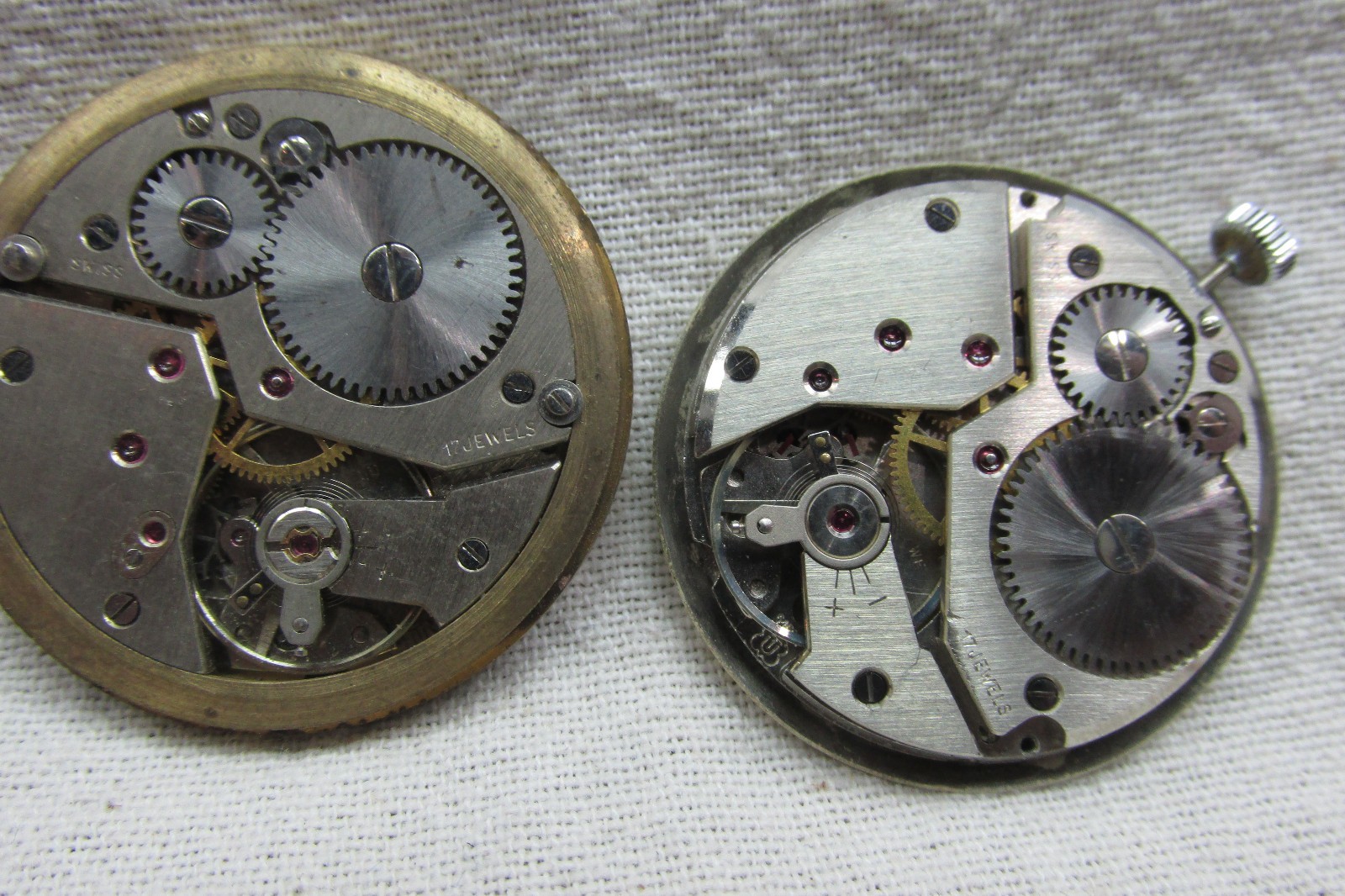 Lot of 6 Vintage Swiss UT Unitas Movements & Dials – Tressa, Renis, Denis – 17 J