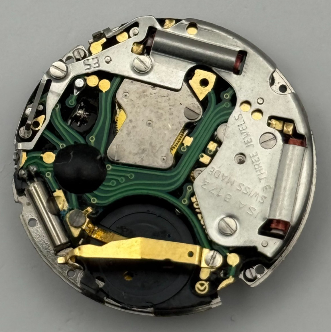 ISA 8172 Watch Movement Quartz Swiss Date 3 Jewels Vintage Parts Repair 26.1mm