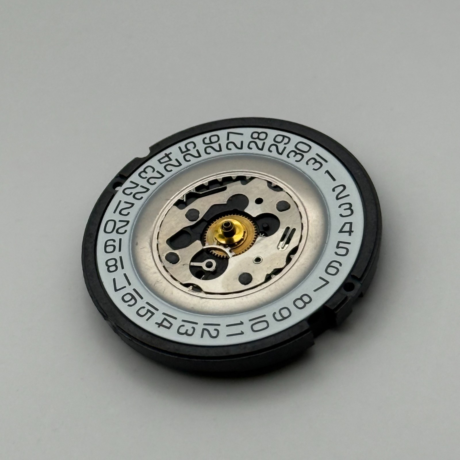 ETA 805.111 Watch Movement Running Quartz Swiss Parts Repair Spares 25.6mm