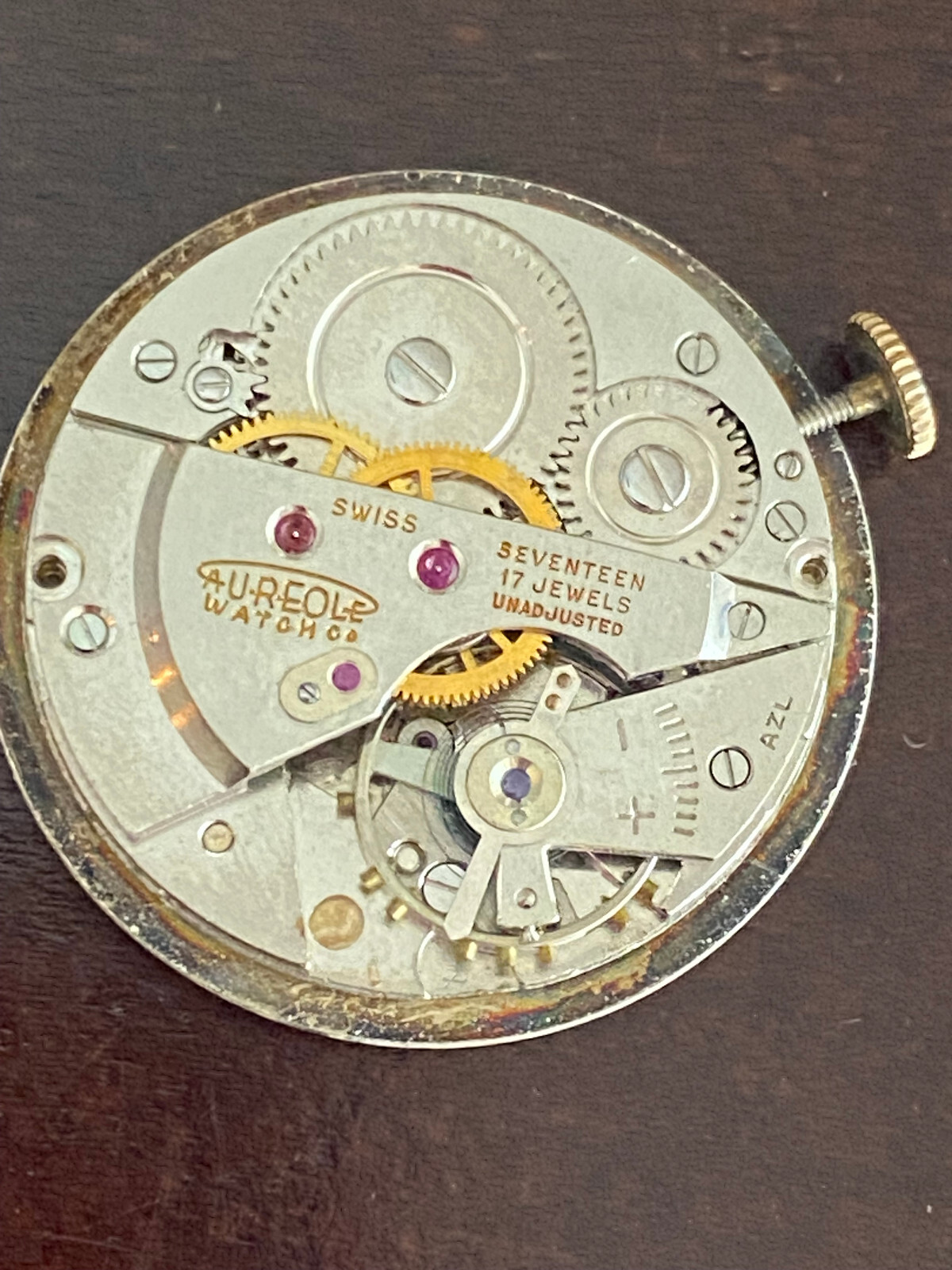 VINTAGE MEN’S 29.4MM AUREOLE WRIST WATCH MOVEMENT, KEEPING TIME, 17 JEWEL