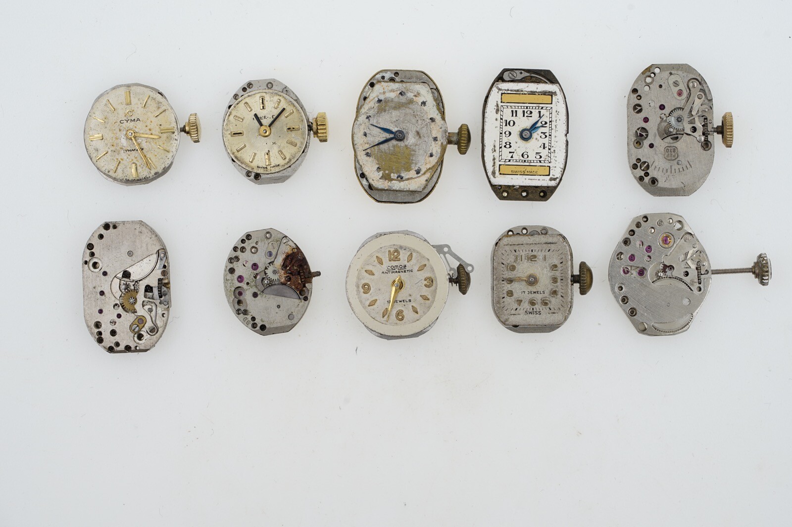 ANTIQUE AND VINTAGE LADIES WATCH MOVEMENTS FROM RETIRED 40 YEARS WATCHMAKER AR17