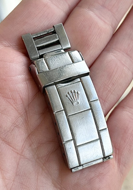 A Vintage Rolex Oyster Perpetual Submariner Wristwatch flip lock Clasp. 93150