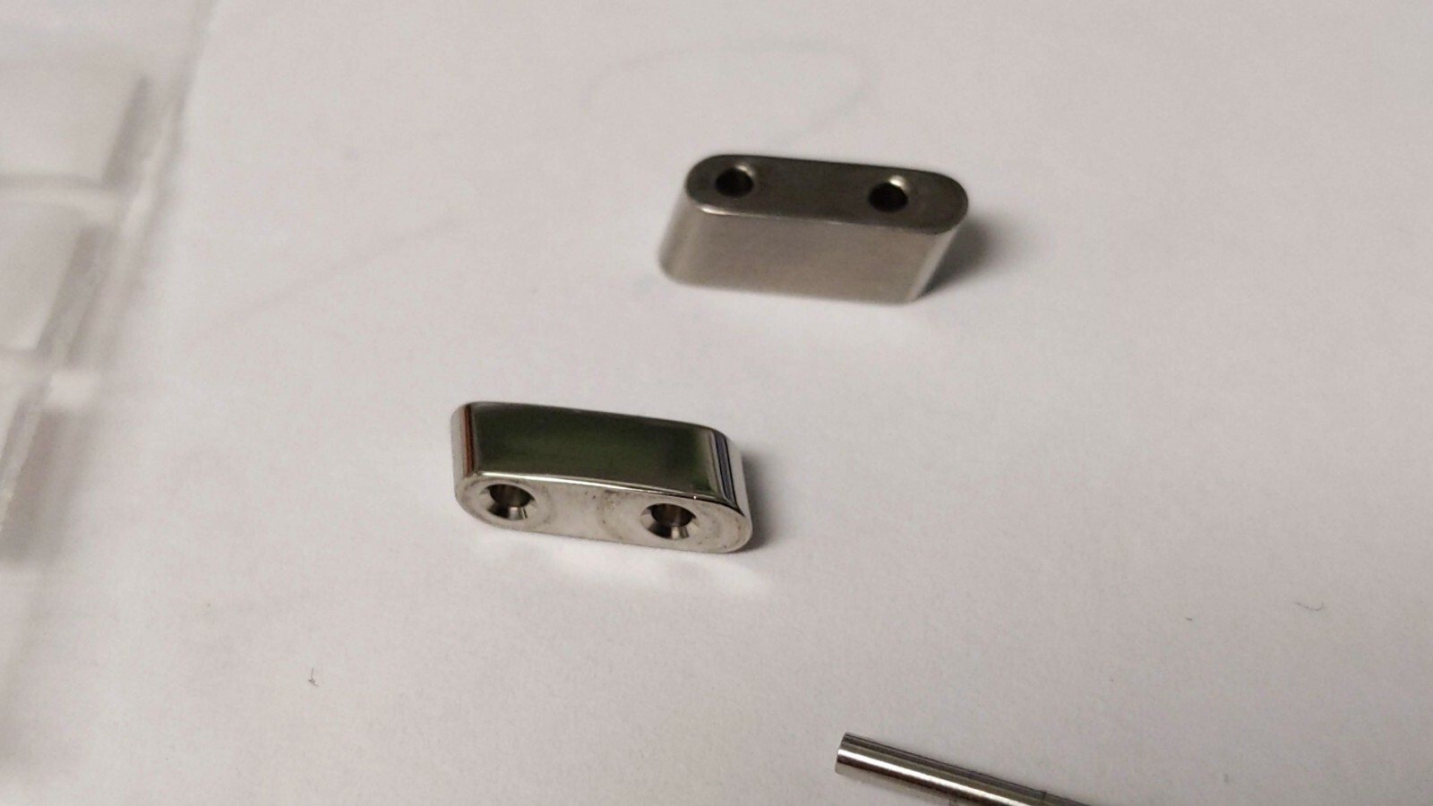 Genuine Breitling watch links 550.101, angled 11mm S/S pre-owned, 3 pieces and p