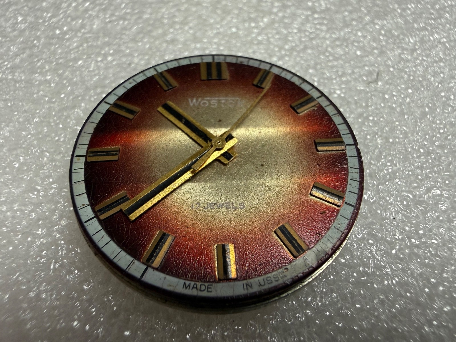 Watch movement USSR Vostok Cal.2409A plus Dial.For parts.